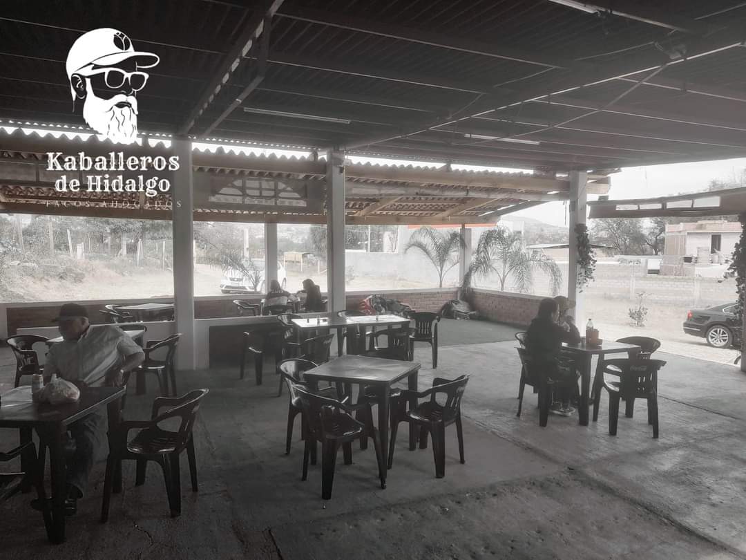 Tacos Ahogados Kaballeros de Hidalgo image 7