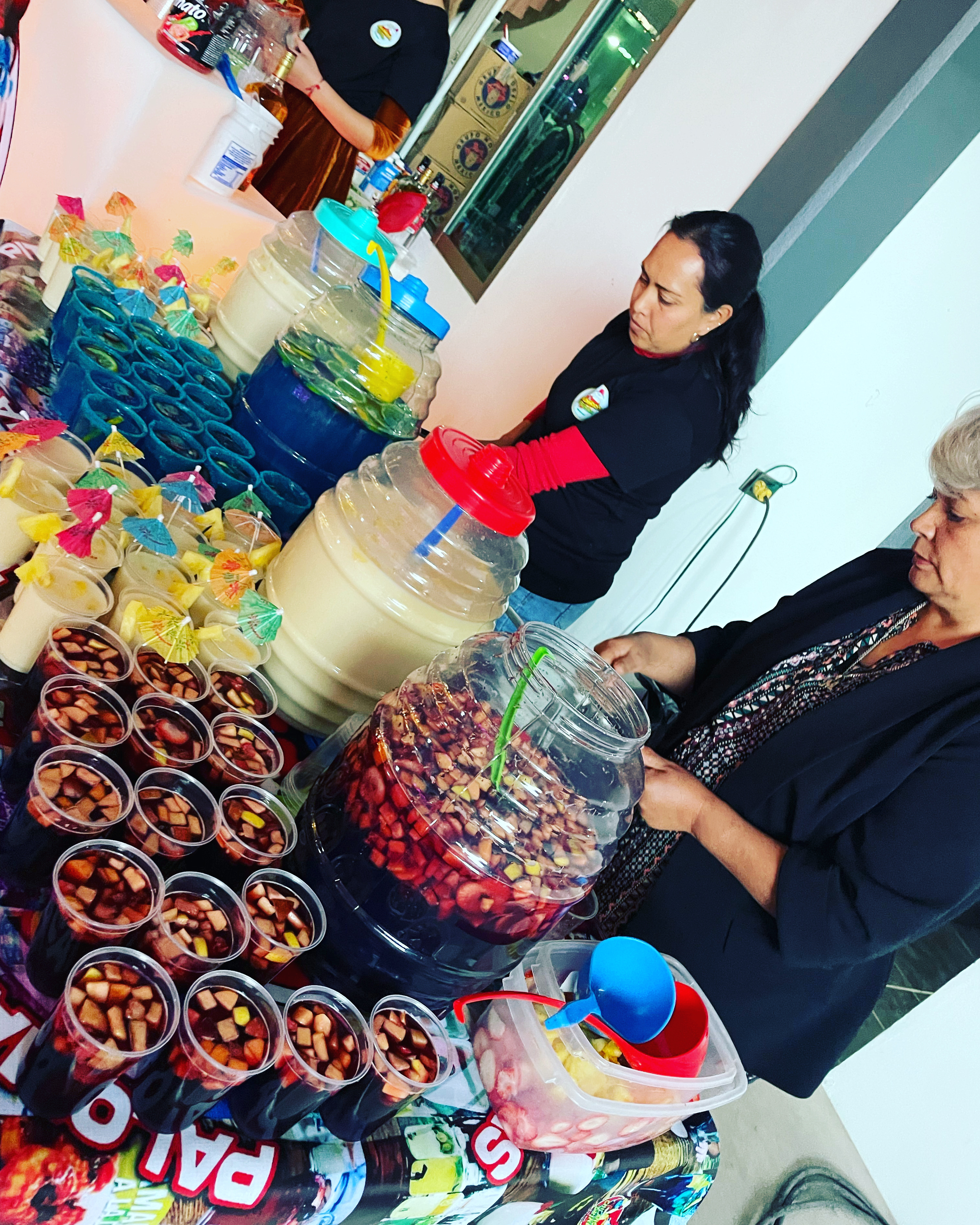 Chilangos Drinks image 3