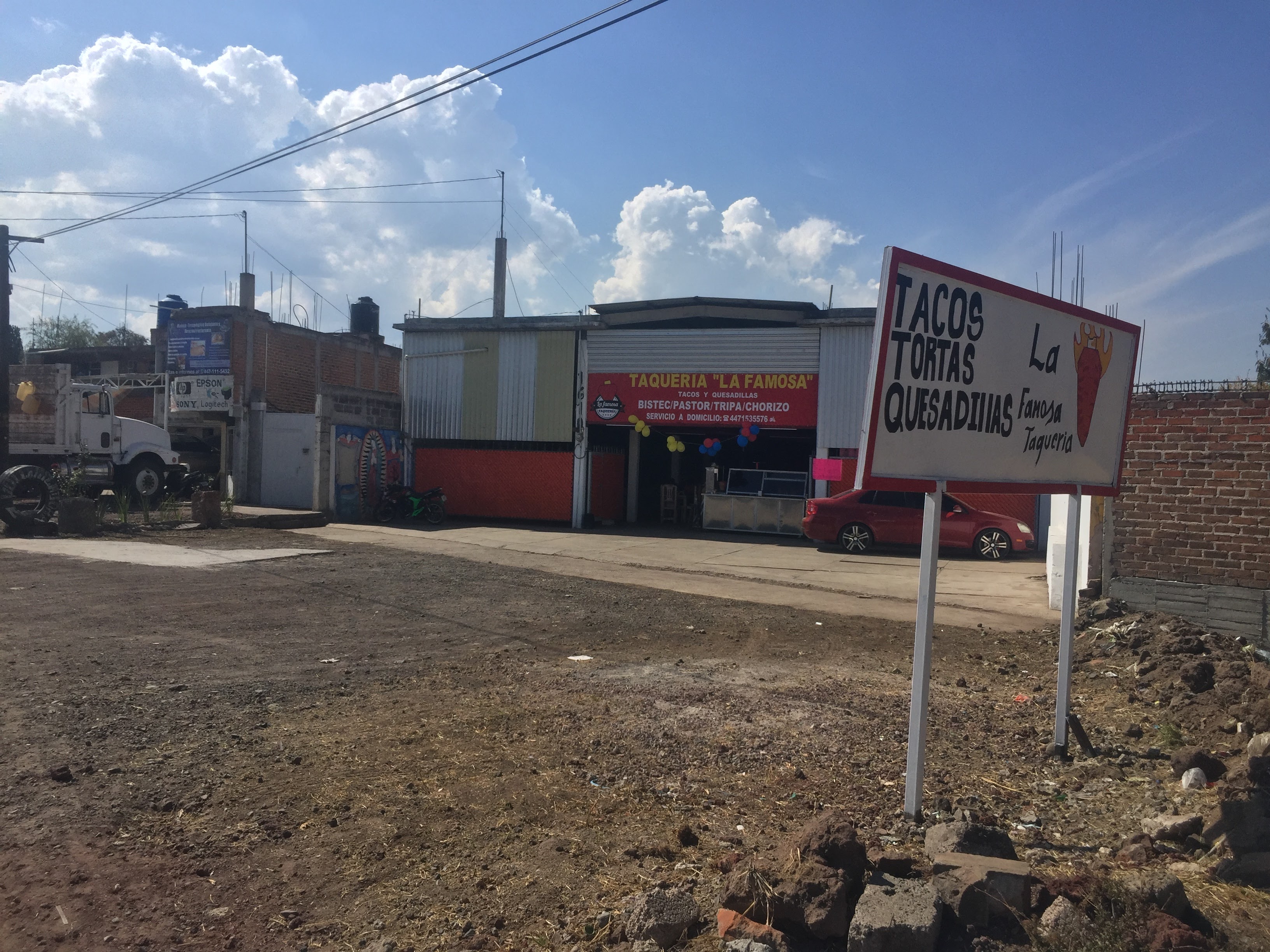 Taqueria la Famosa image 5