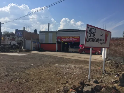 Taqueria la Famosa image 5