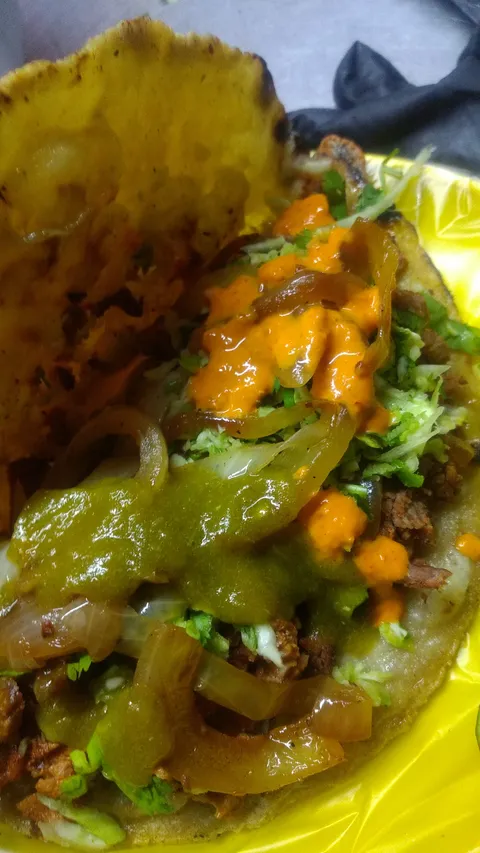 Taquería Los Cuates image 8