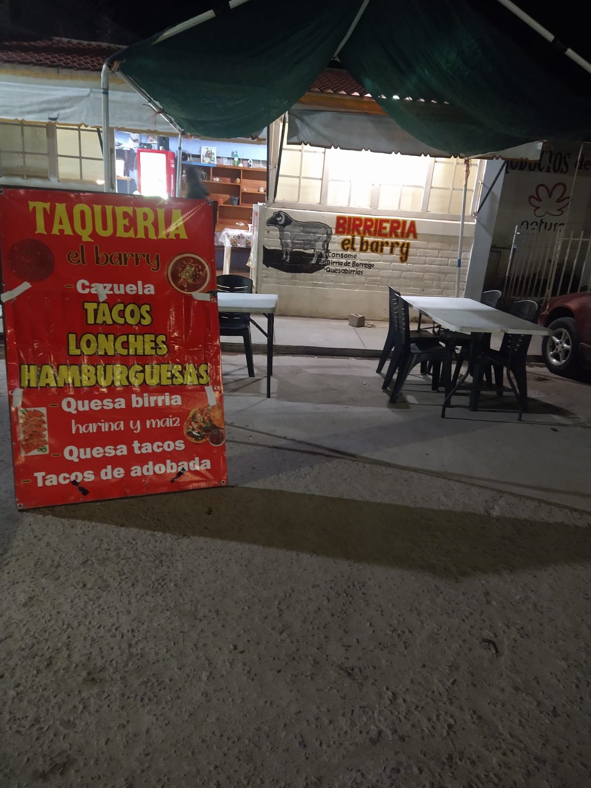 Taquería birria el Barry image 5