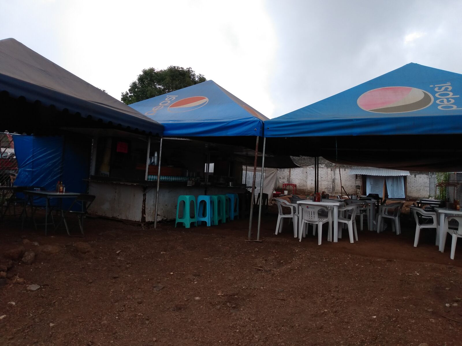 Mariscos el "neky" y familia image 5