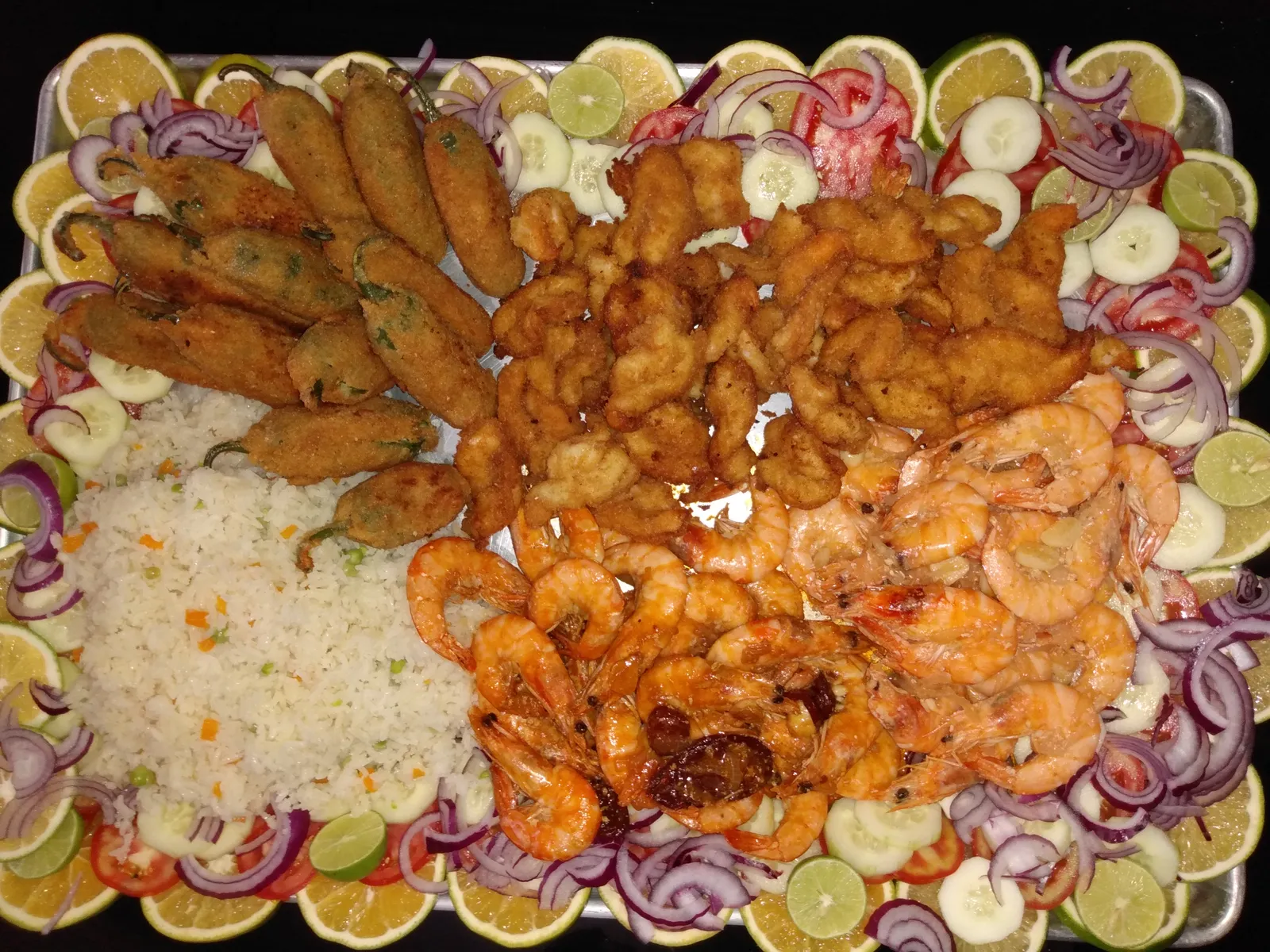 Mariscos el "neky" y familia image 8