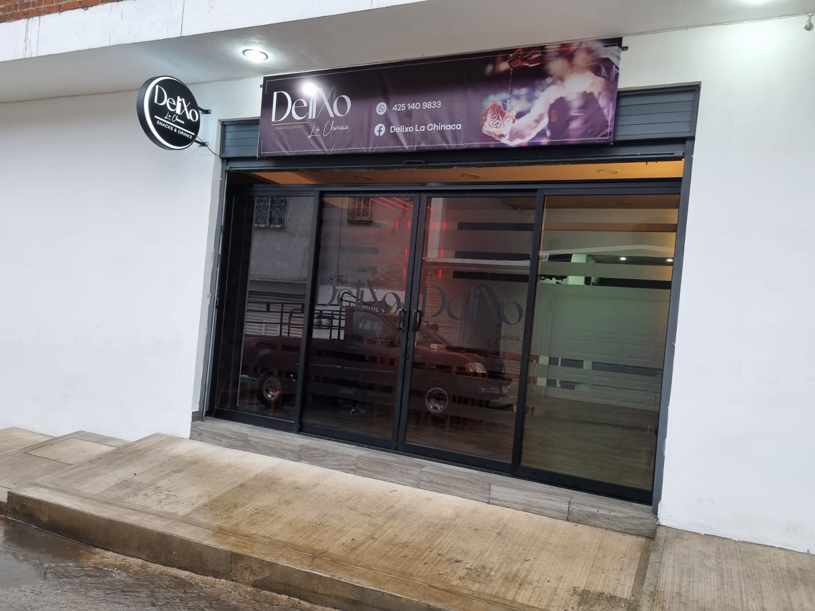 DELIXO La Chinaca image 1