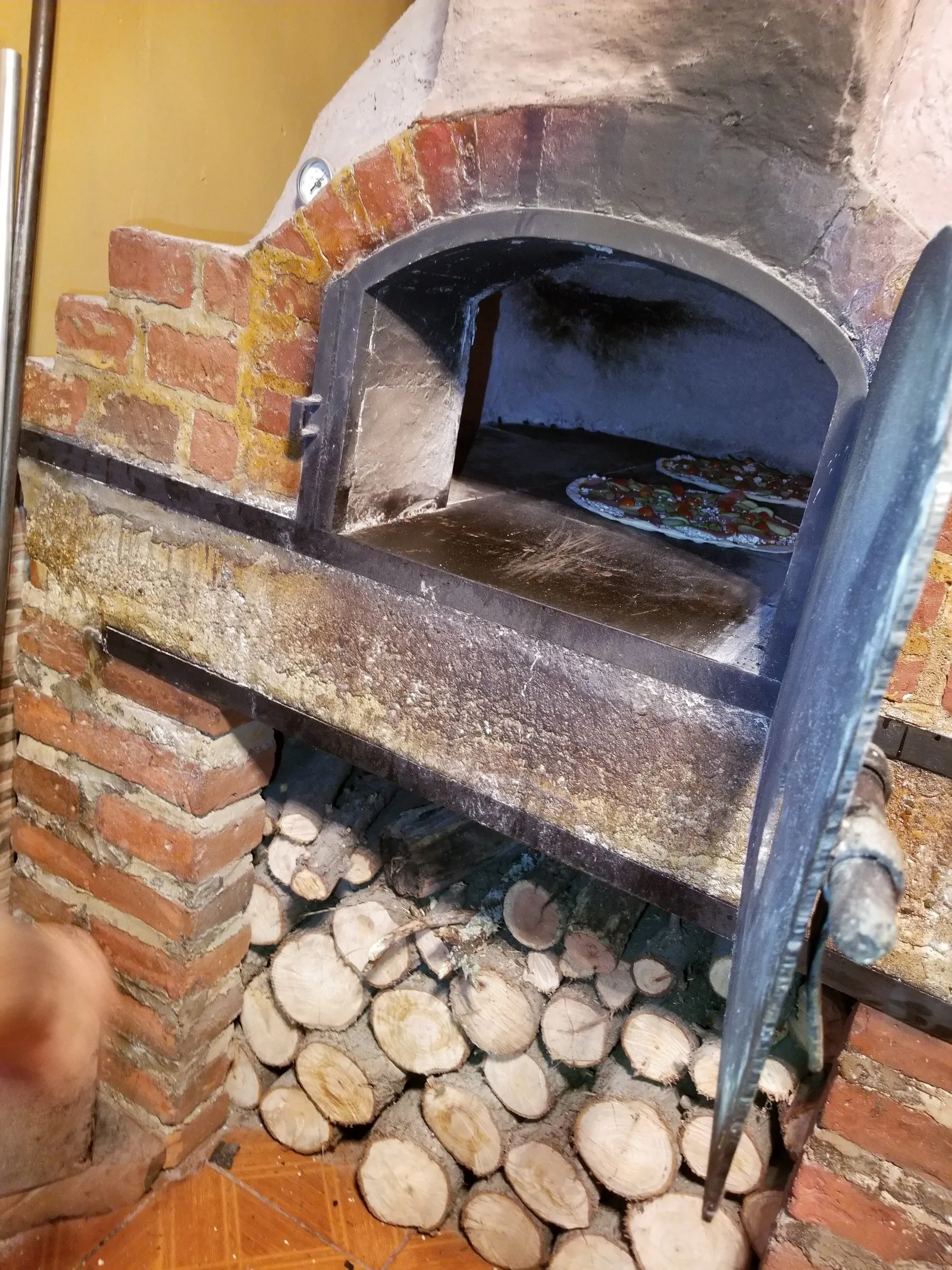 Pizzería MAGO image 9