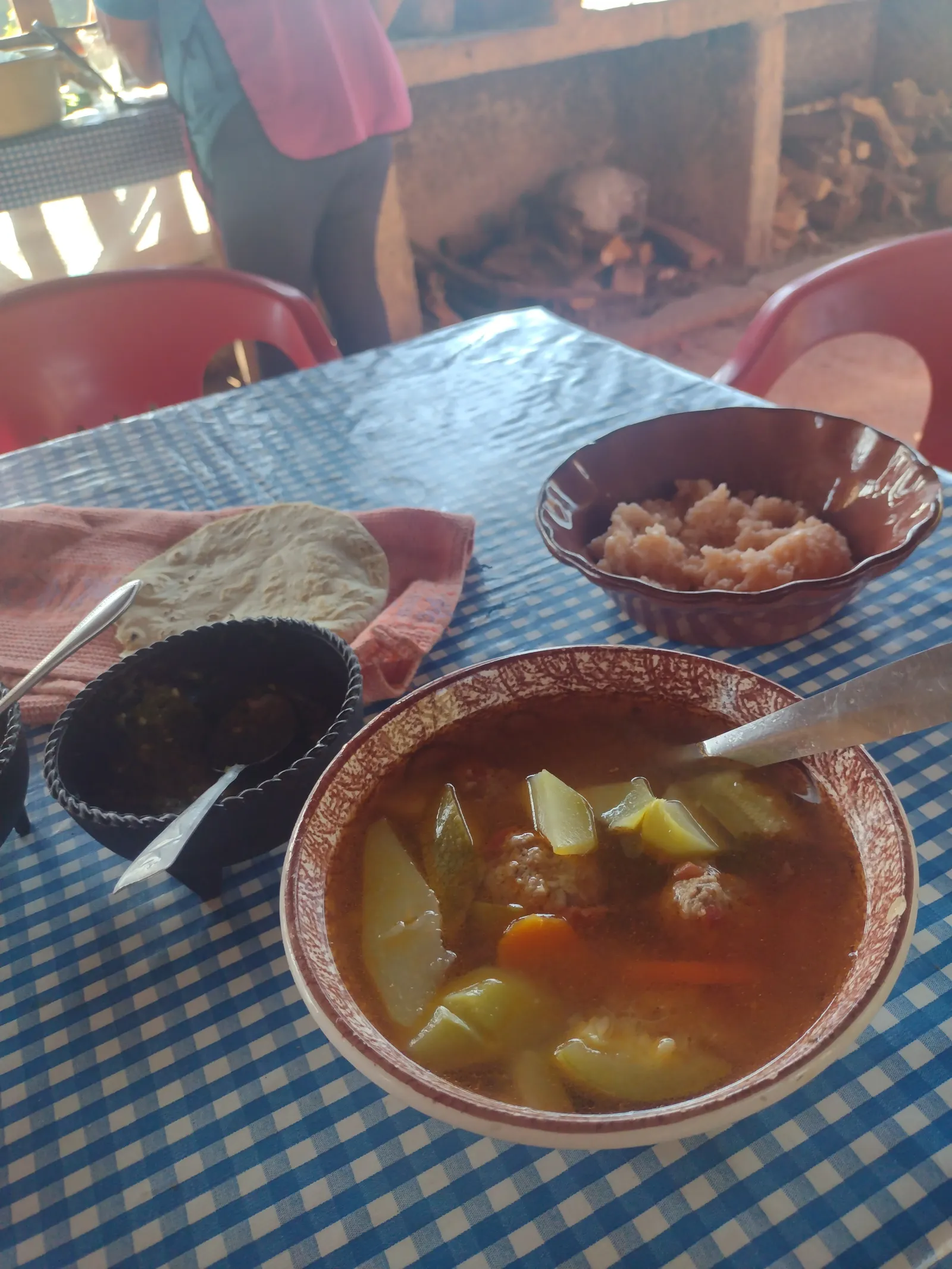 COMEDOR EDITH image 6