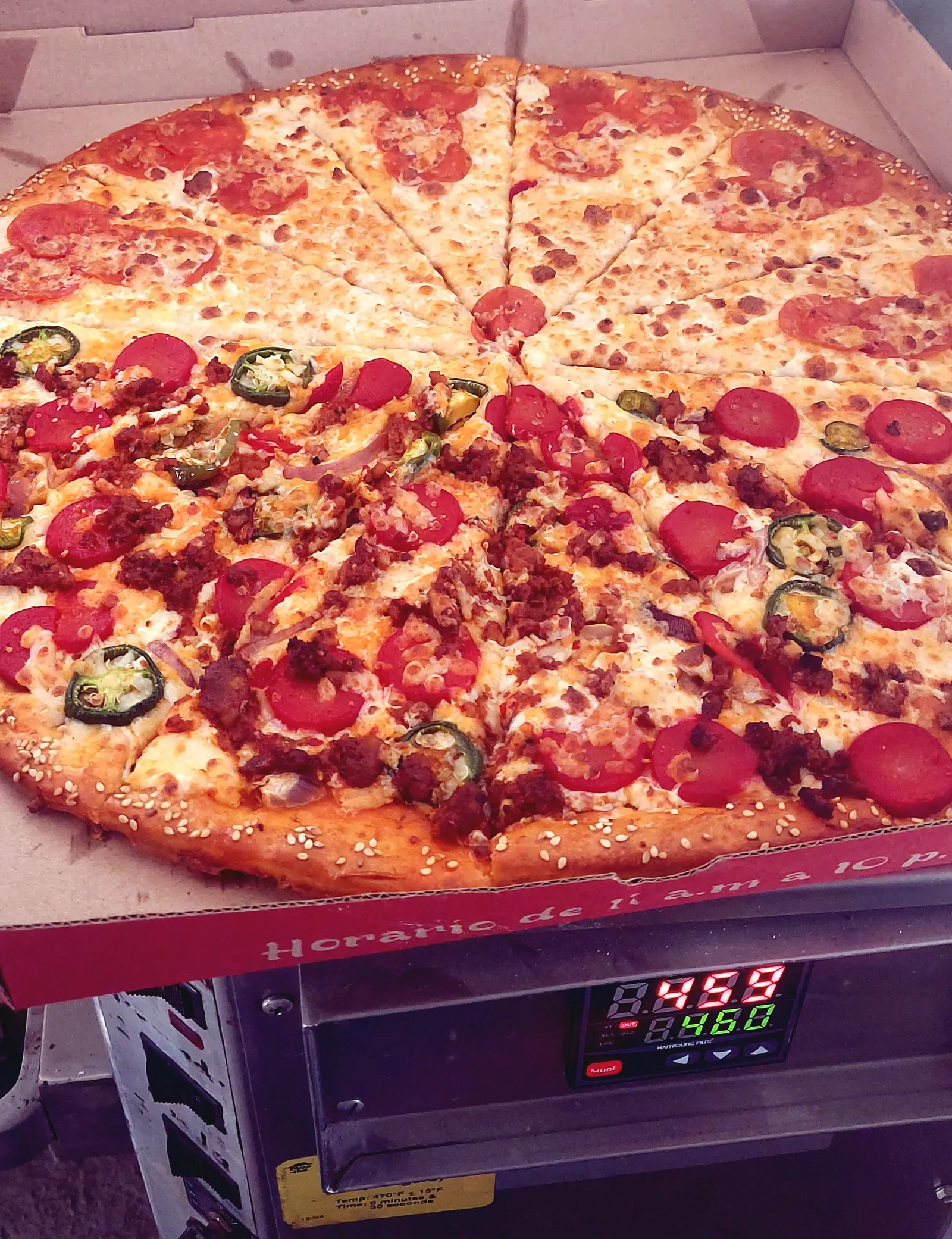 Carlo's Pizza & Hamburguesas image 6