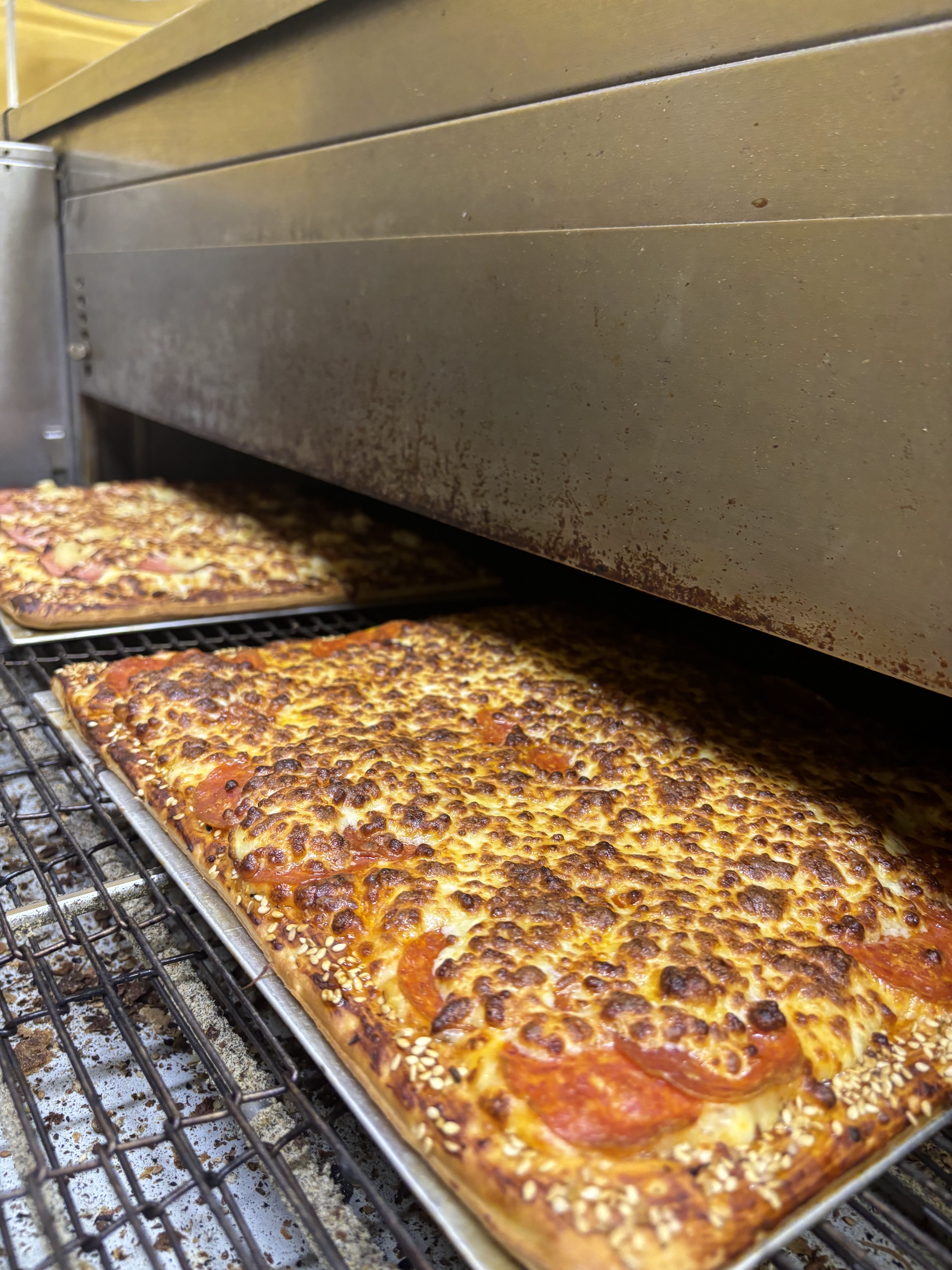 Carlo's Pizza & Hamburguesas image 7