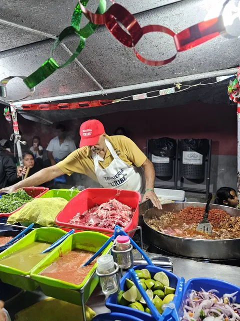Tacos Uribe image 4