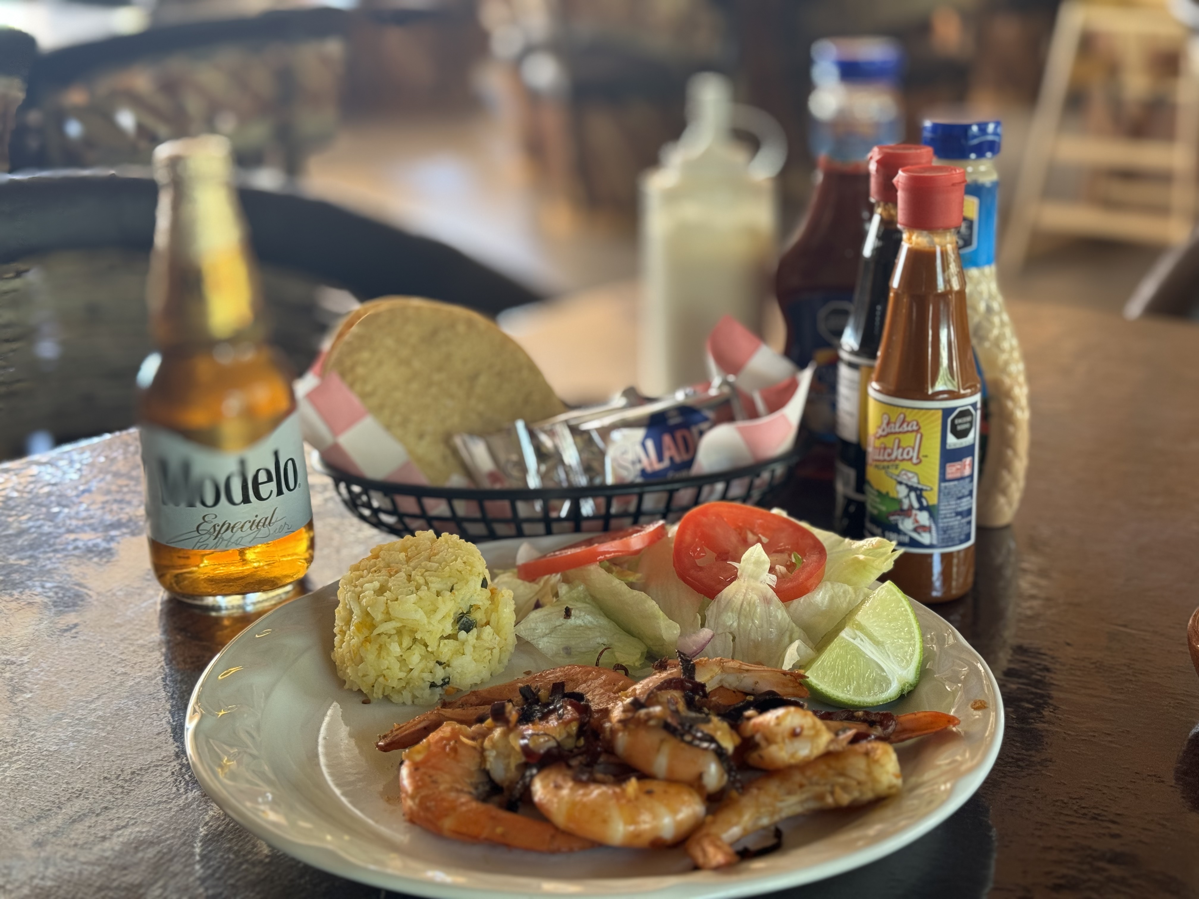 Huli - Huli Chicken Sucursal " El Tacotal " image 2