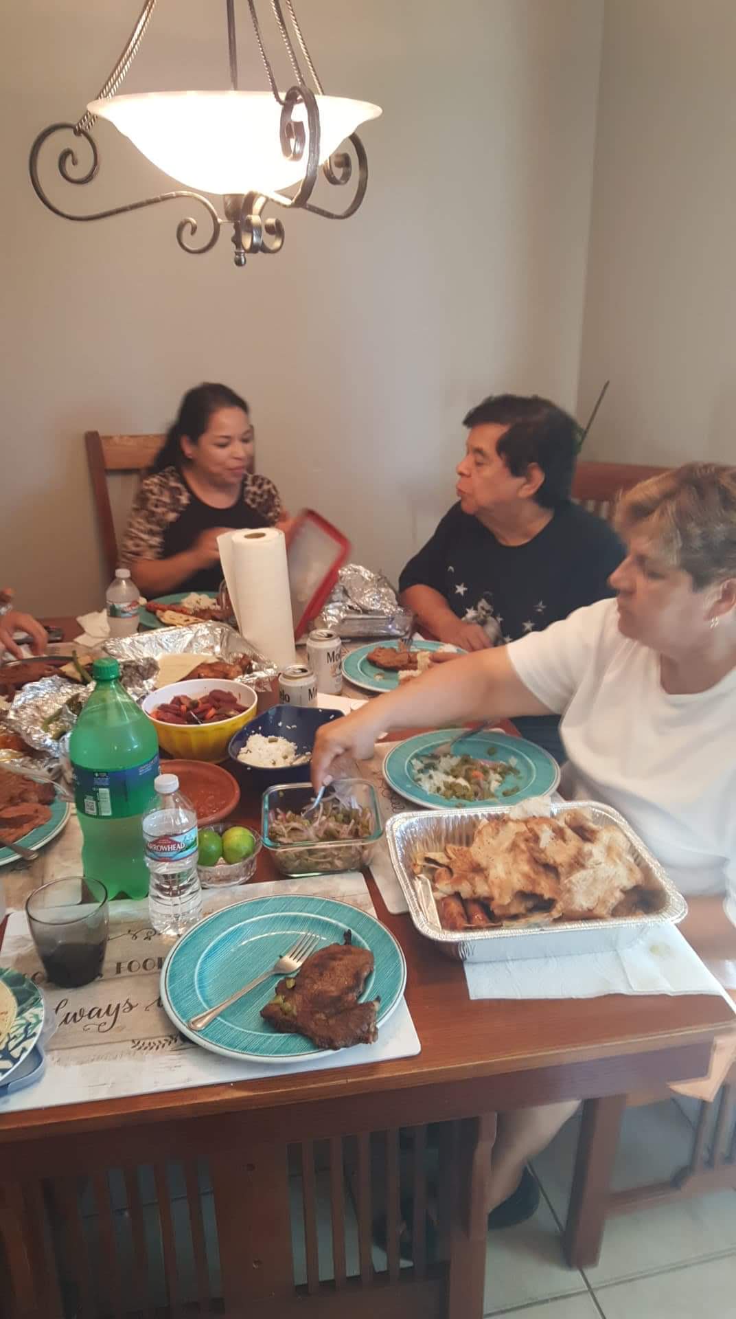 Pollo Feliz, Suc. Libramiento image 8