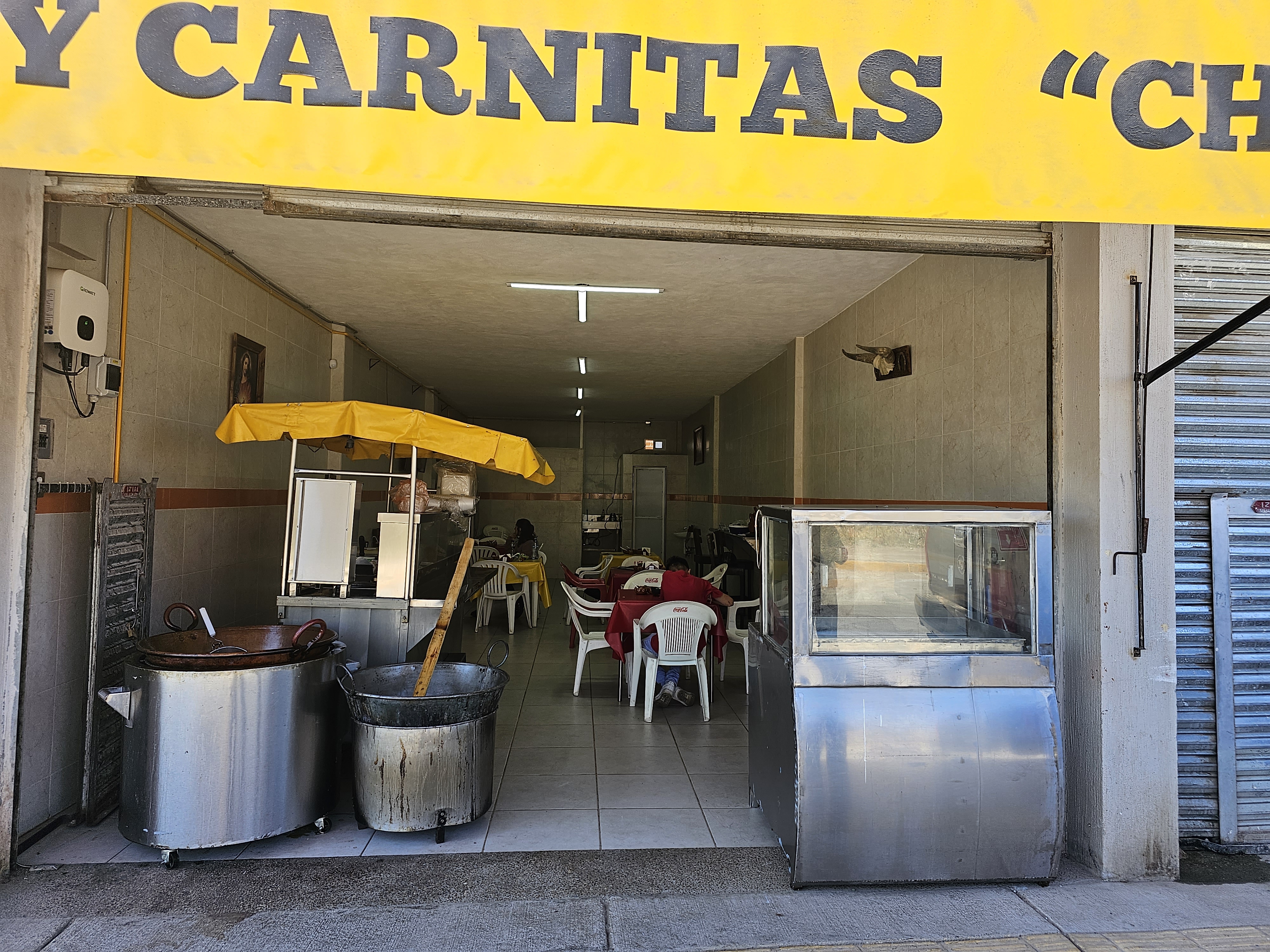 Birria y carnitas Chuy image 1