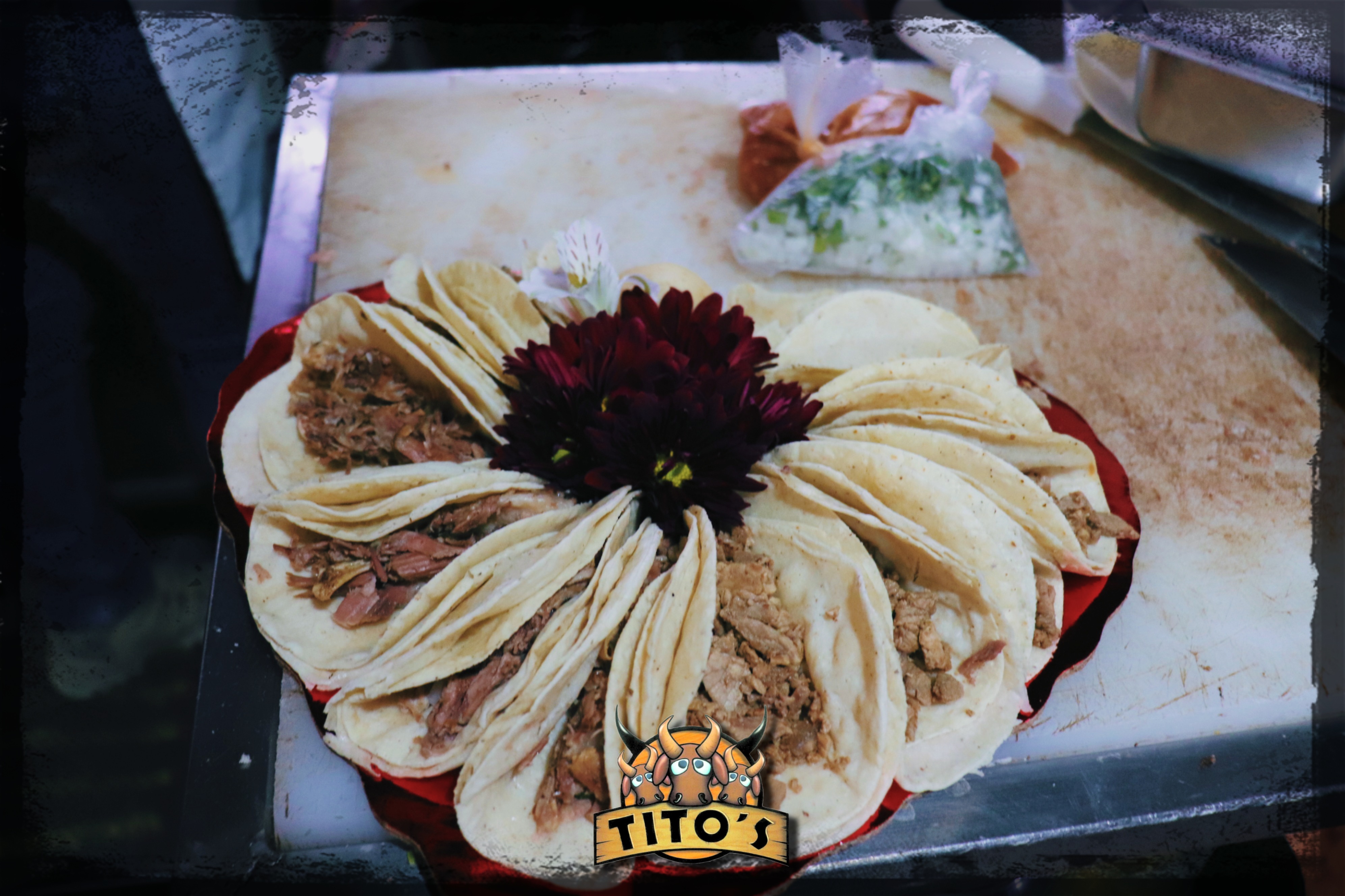 Tacos & Hamburguesas Tito's image 3