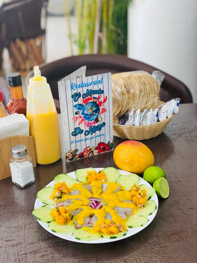 Mariscos el mundo de marco image 9