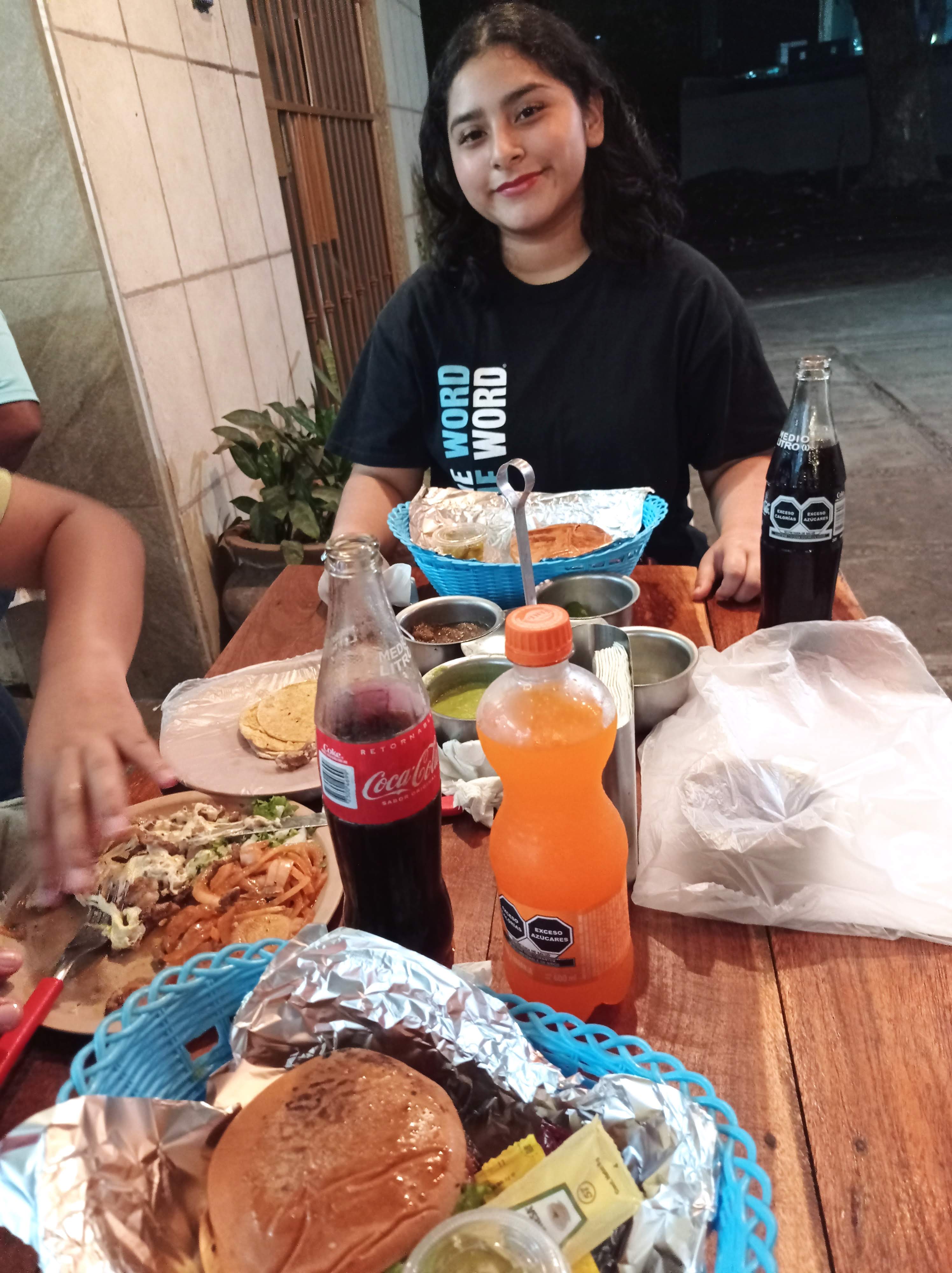 Los Tacochos Steak Taqueria image 4