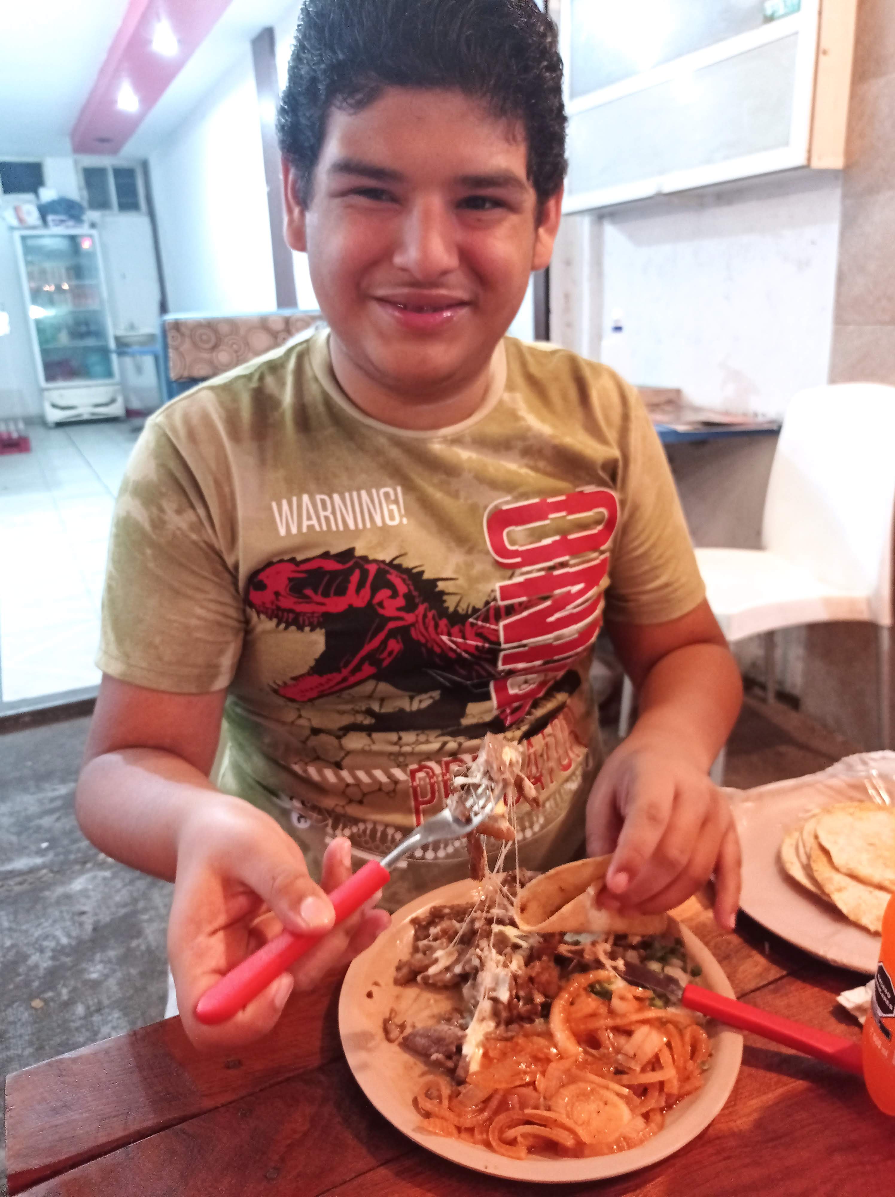 Los Tacochos Steak Taqueria image 8