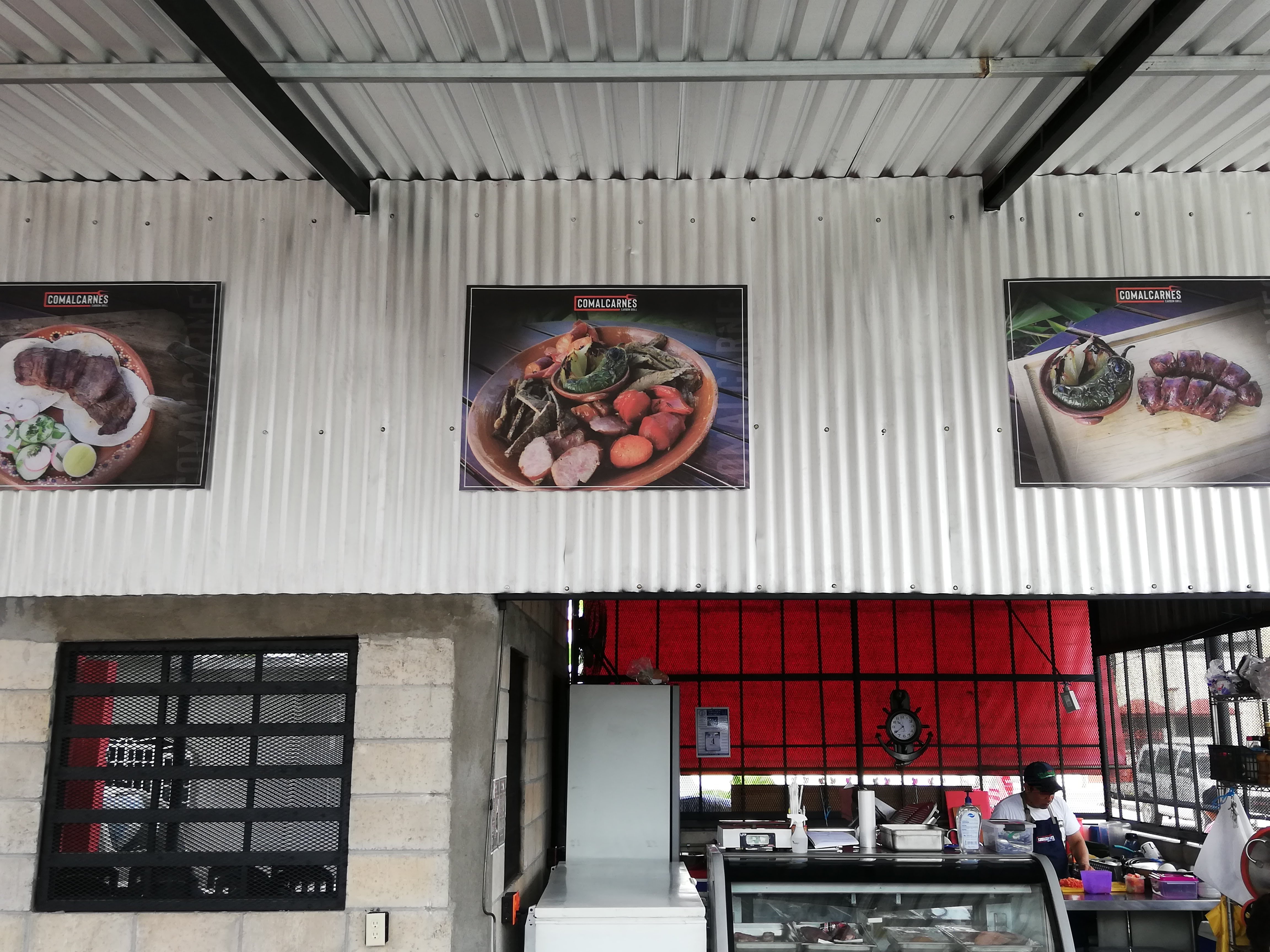 COMALCARNES image 8