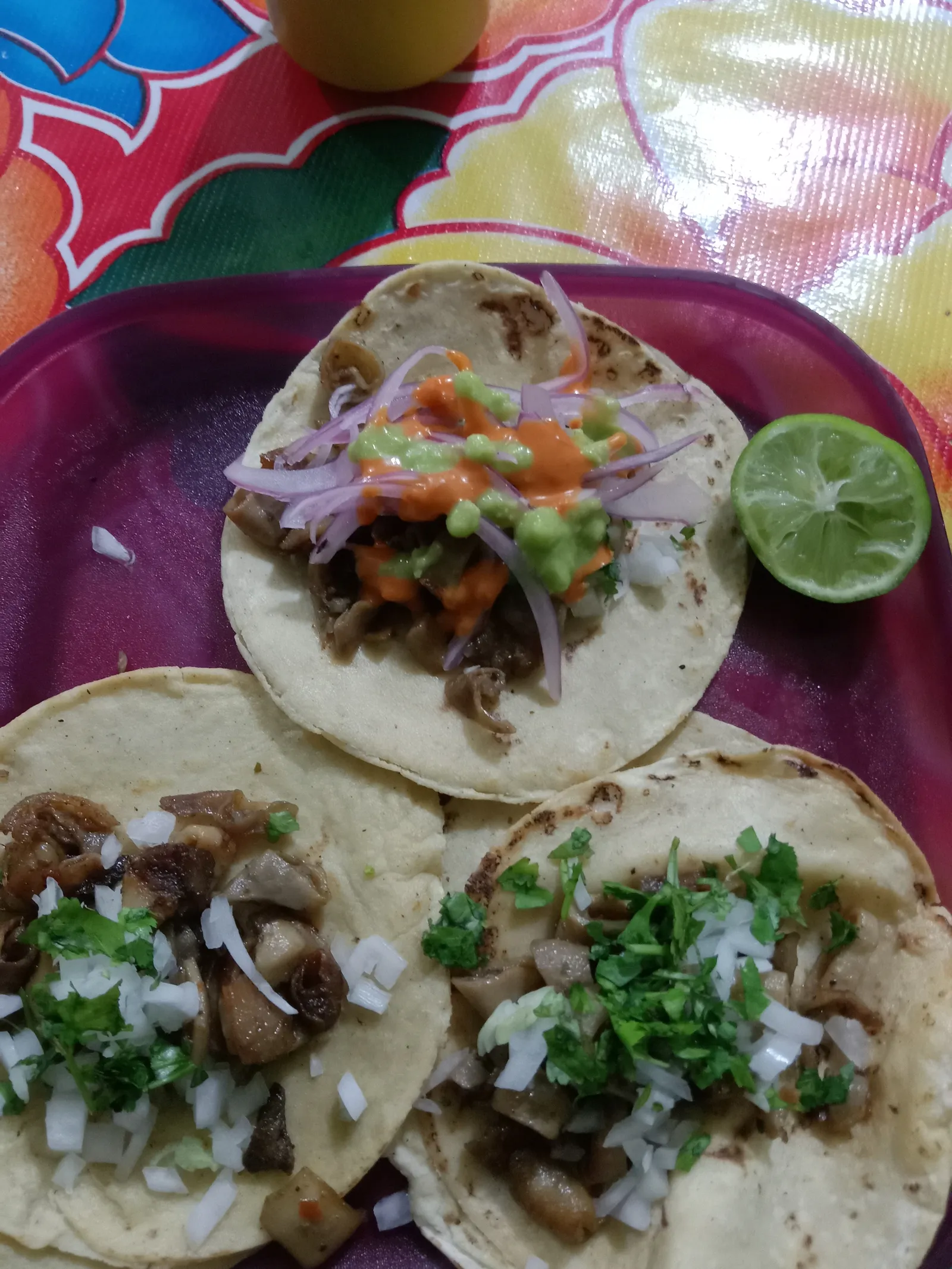 Cenaduria gema image 1