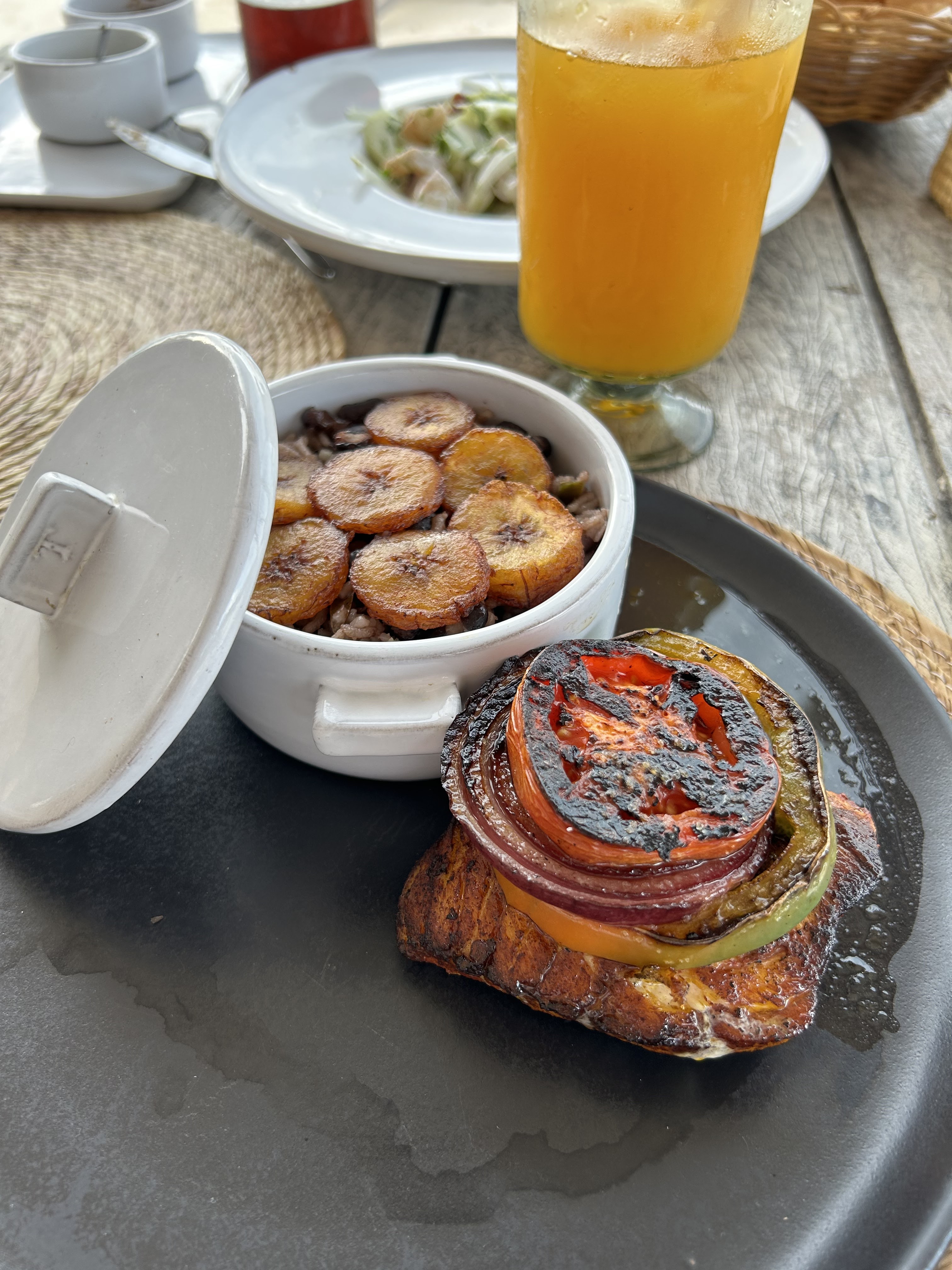 Ser Esencia Restaurant image 7