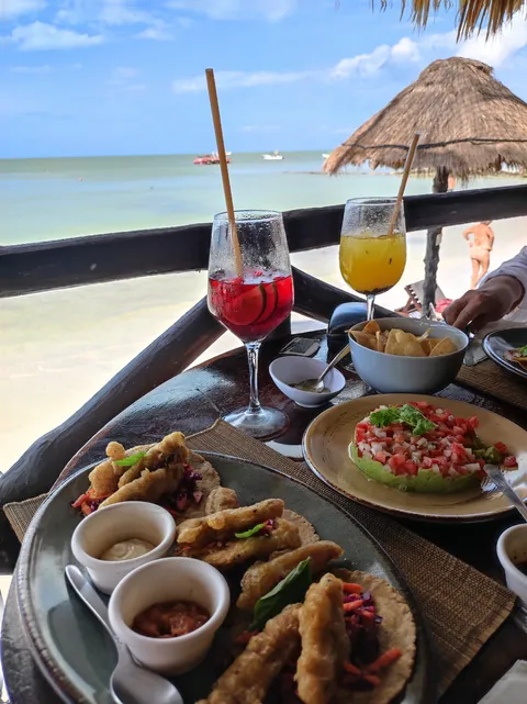 BEACH BAR LA PALAPA image 4