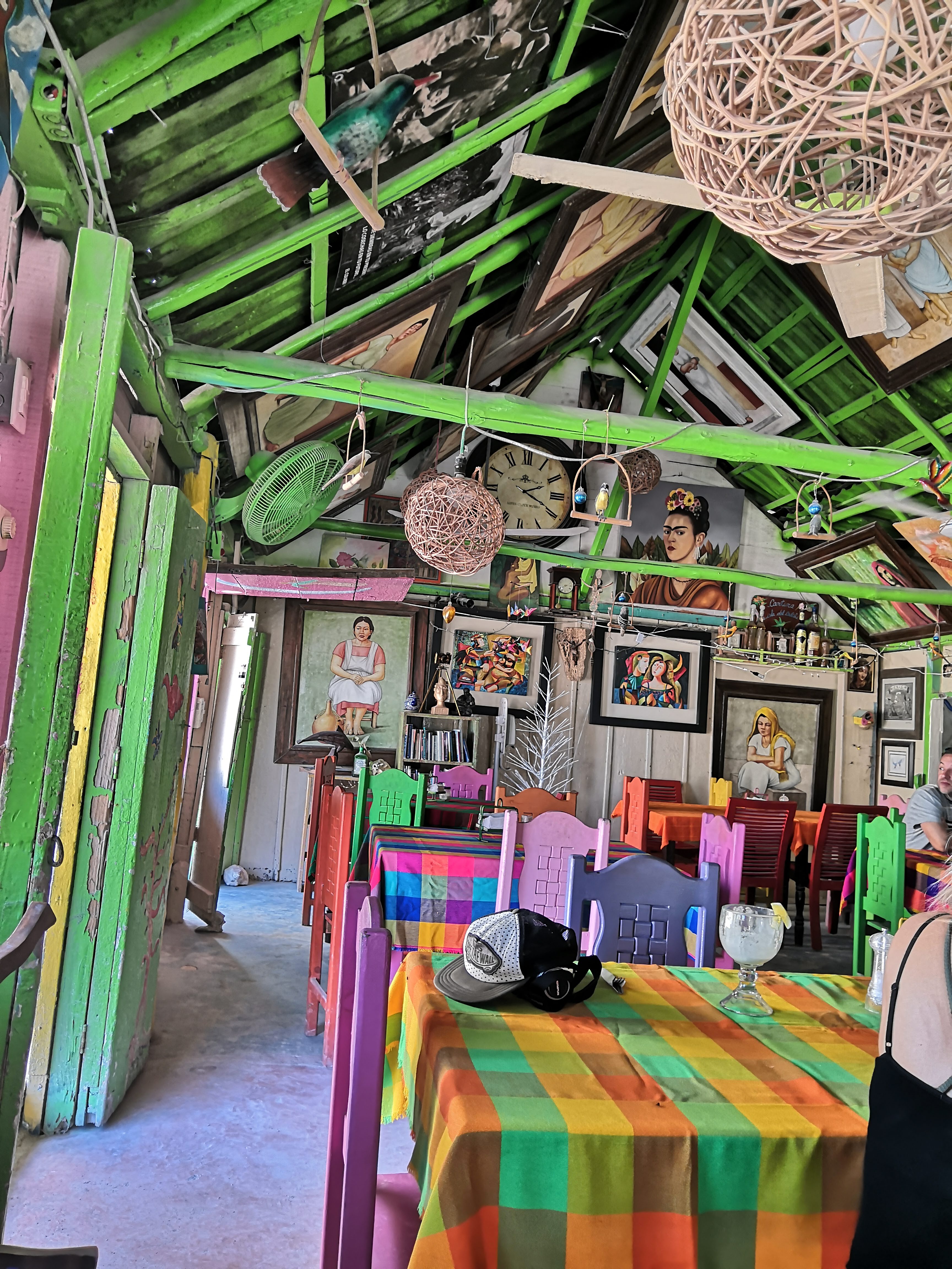 La Isla del Colibri image 3