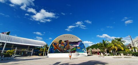 La Isla del Colibri image 7