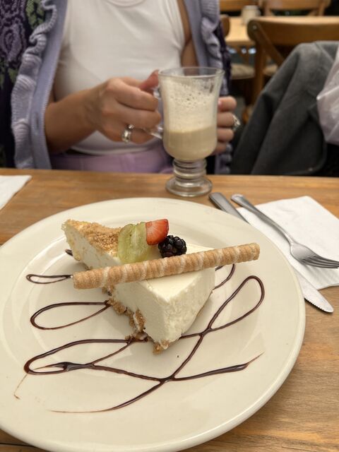 Penélope Café image 2
