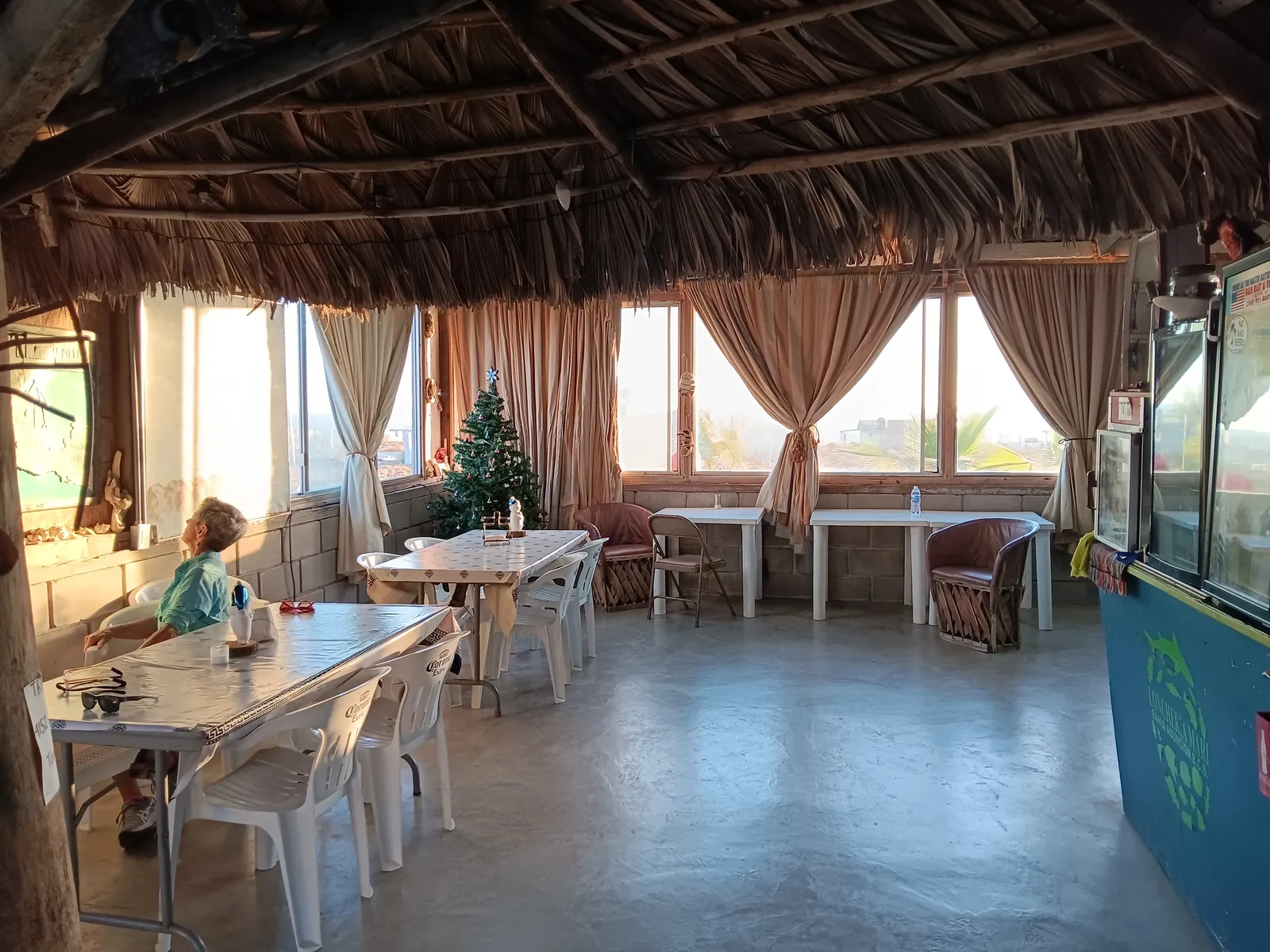 Sunset Restaurante Mary image 1