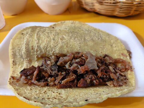Birrieria Los Angeles image 2