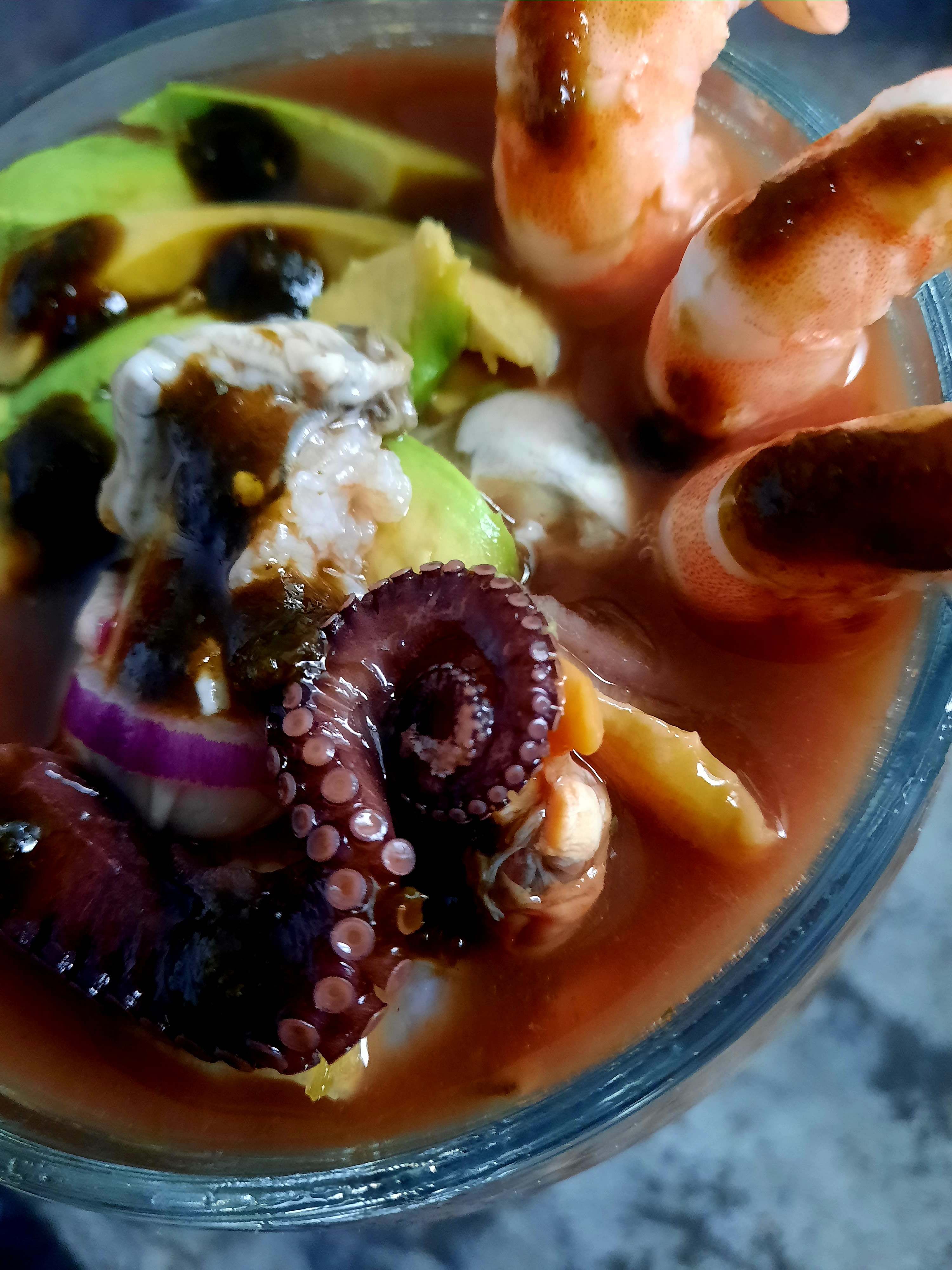 Mariscos Reza image 4
