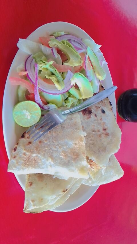 Mariscos Reza image 5