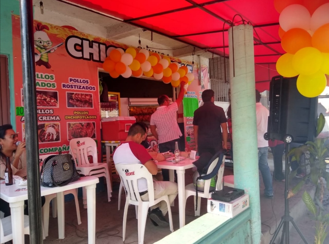 CHICKEN LITTLE I image 1