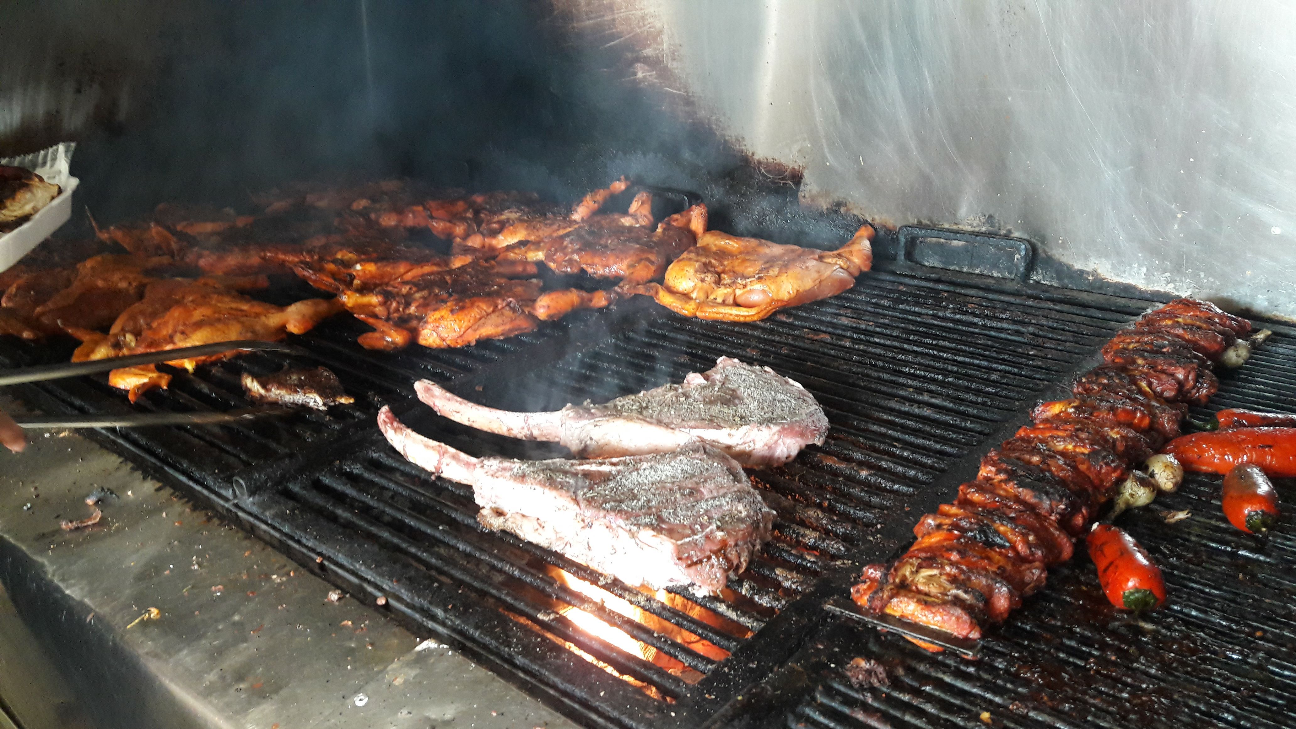 pollos al carbon el patrón image 1