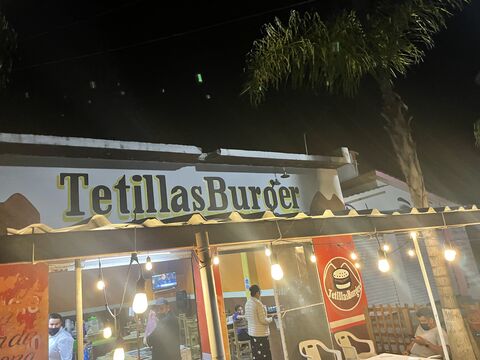 TetillasBurger image 4