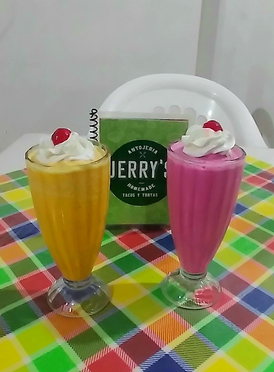Jerry's antojería image 7
