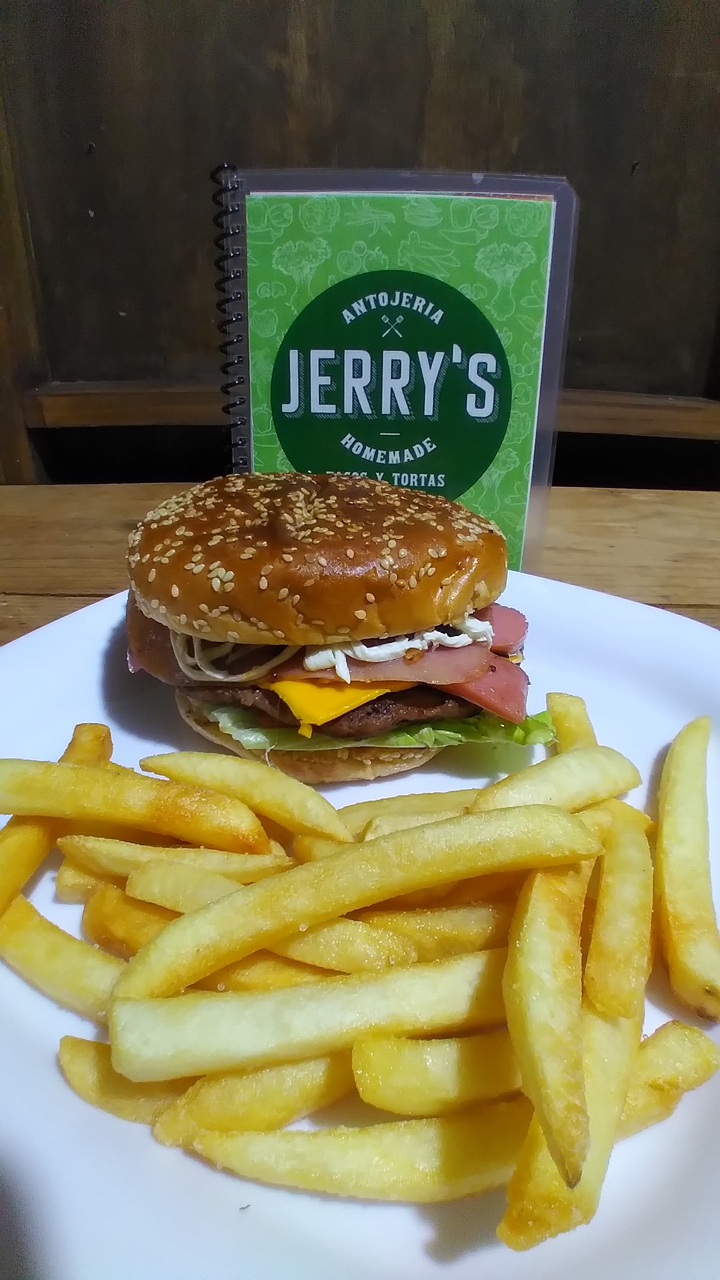 Jerry's antojería image 8