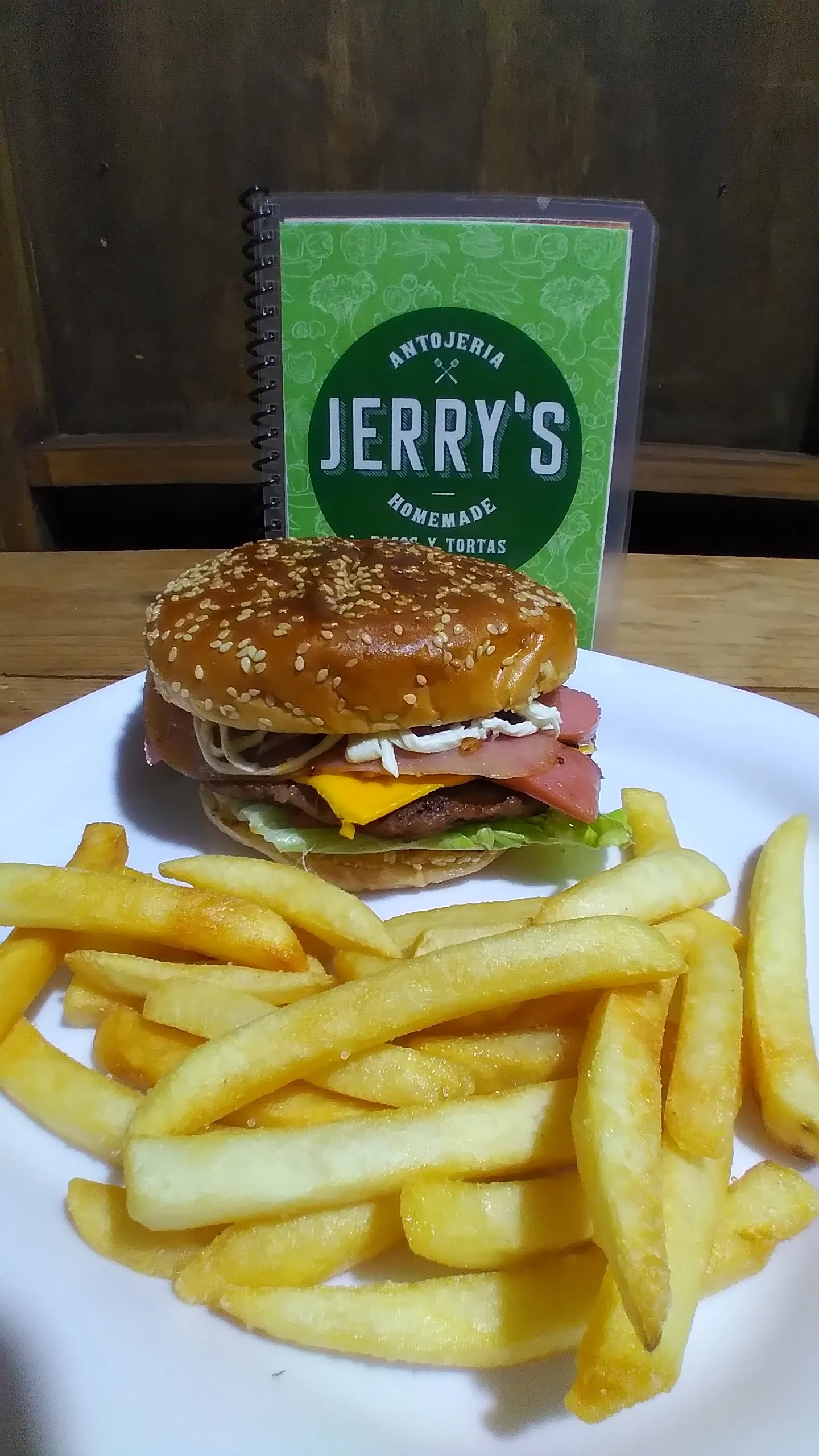 Jerry's antojería image 8