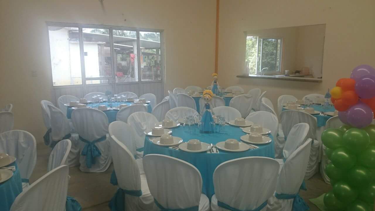 Los Ficus Salon De Eventos Y Banquetes image 5