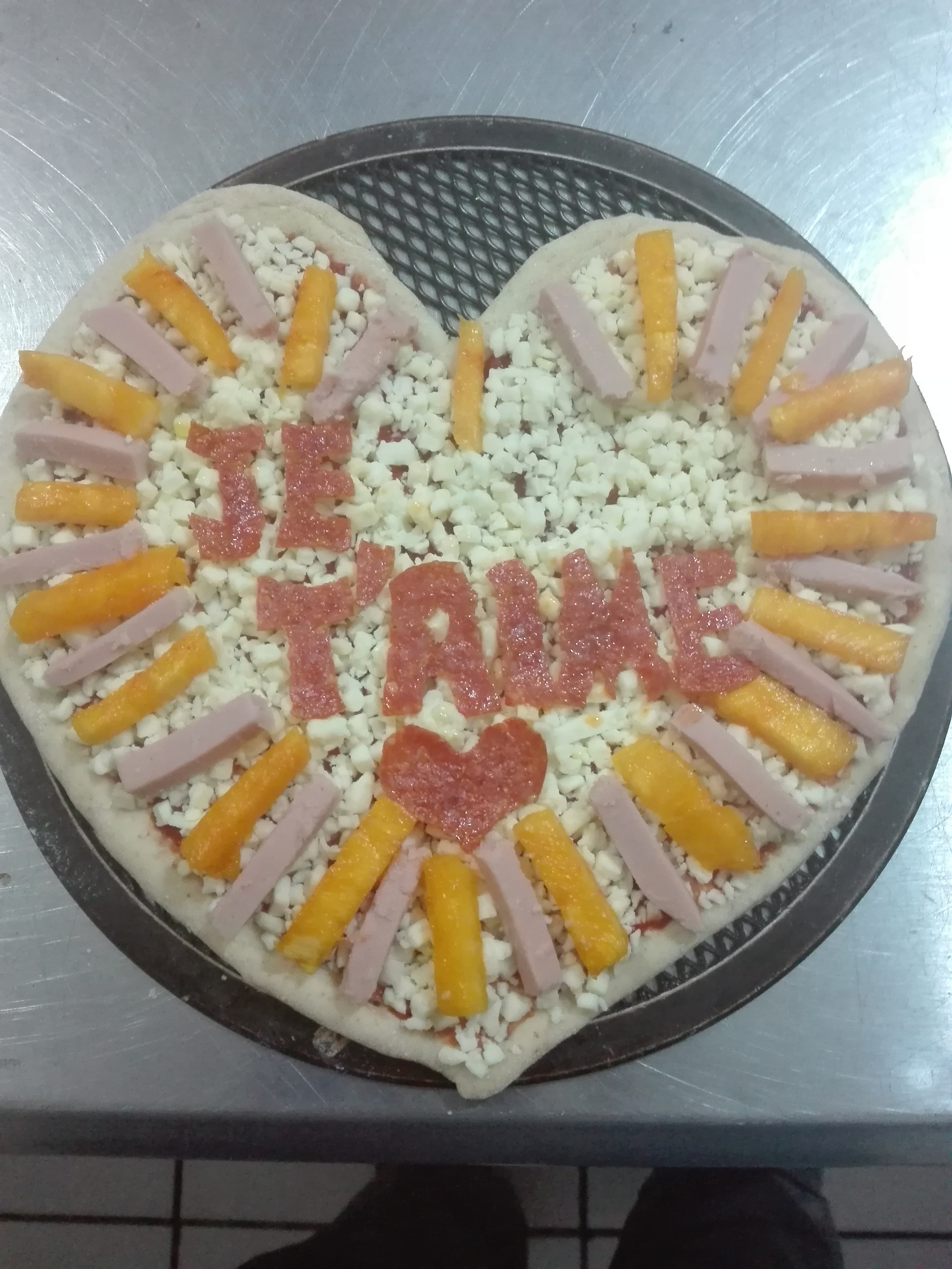 Carlitos Pizza image 10