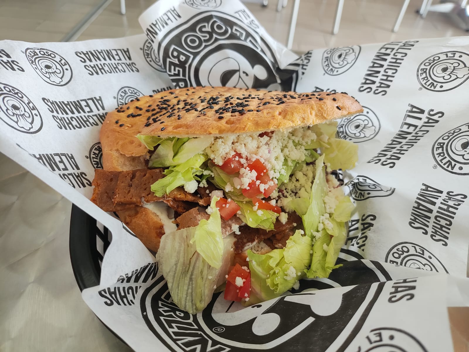 El Oso Berlin HEB El Mirador image 5