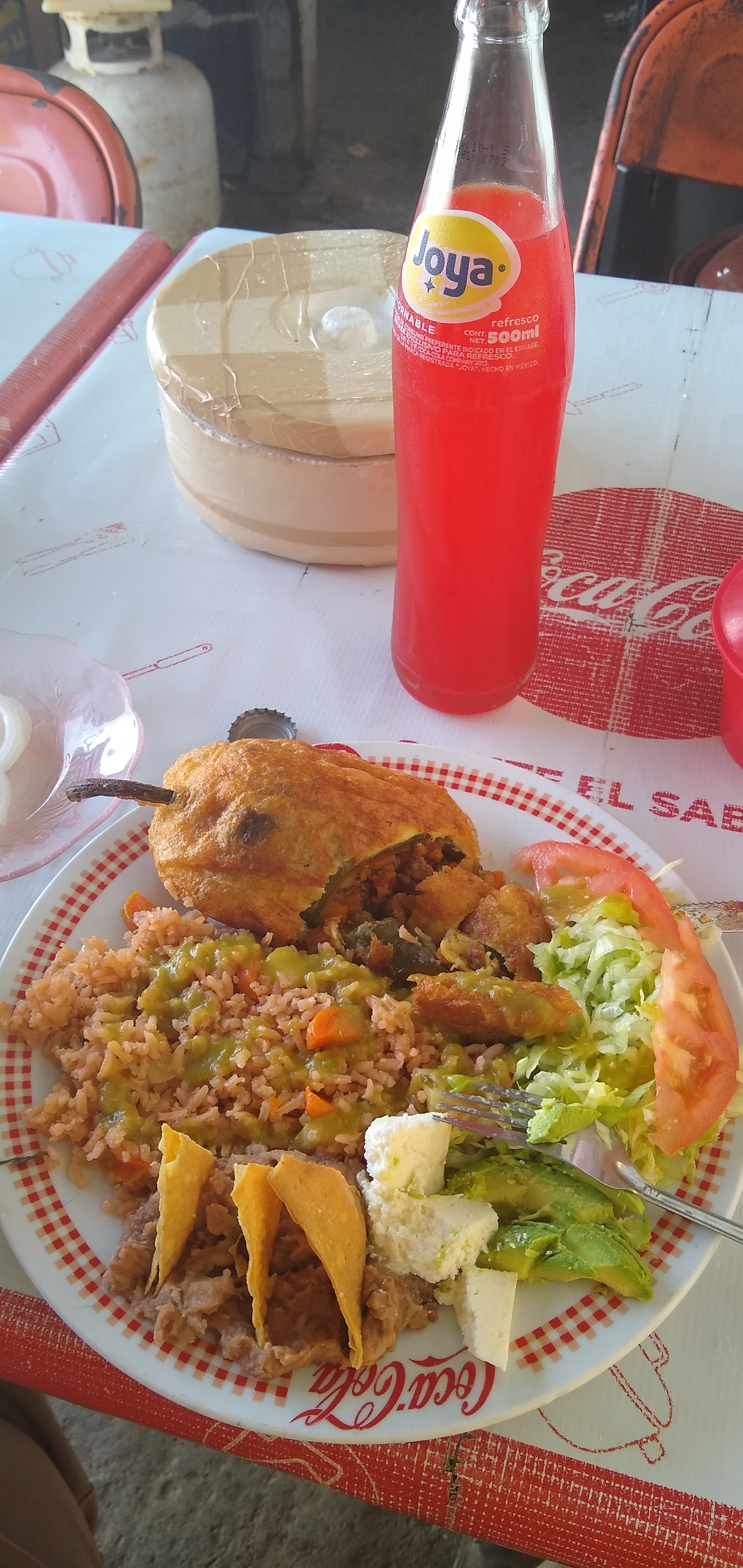 Comidas y Gorditas Doña Lolis image 2