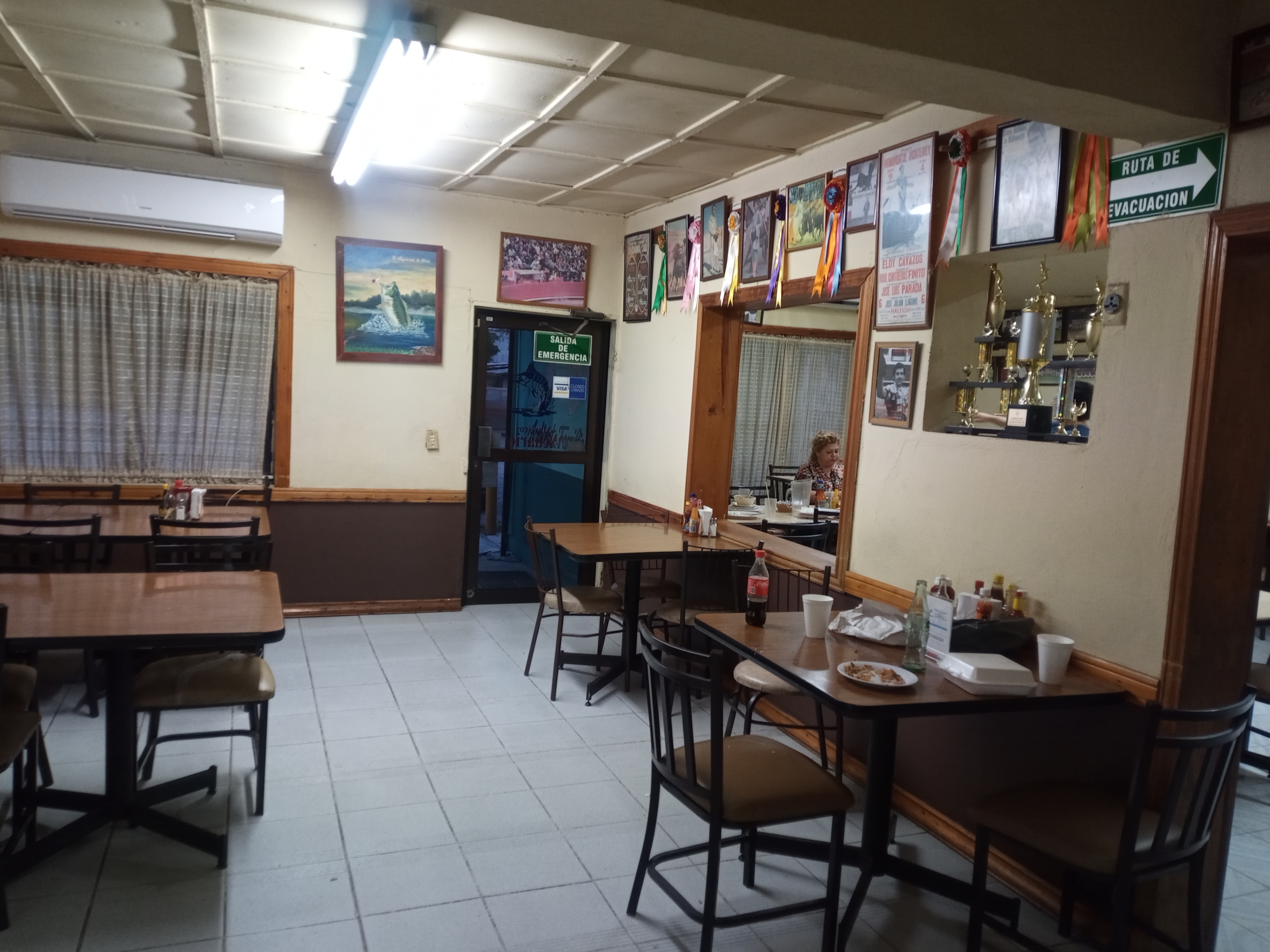 Mariscos Acuario image 4