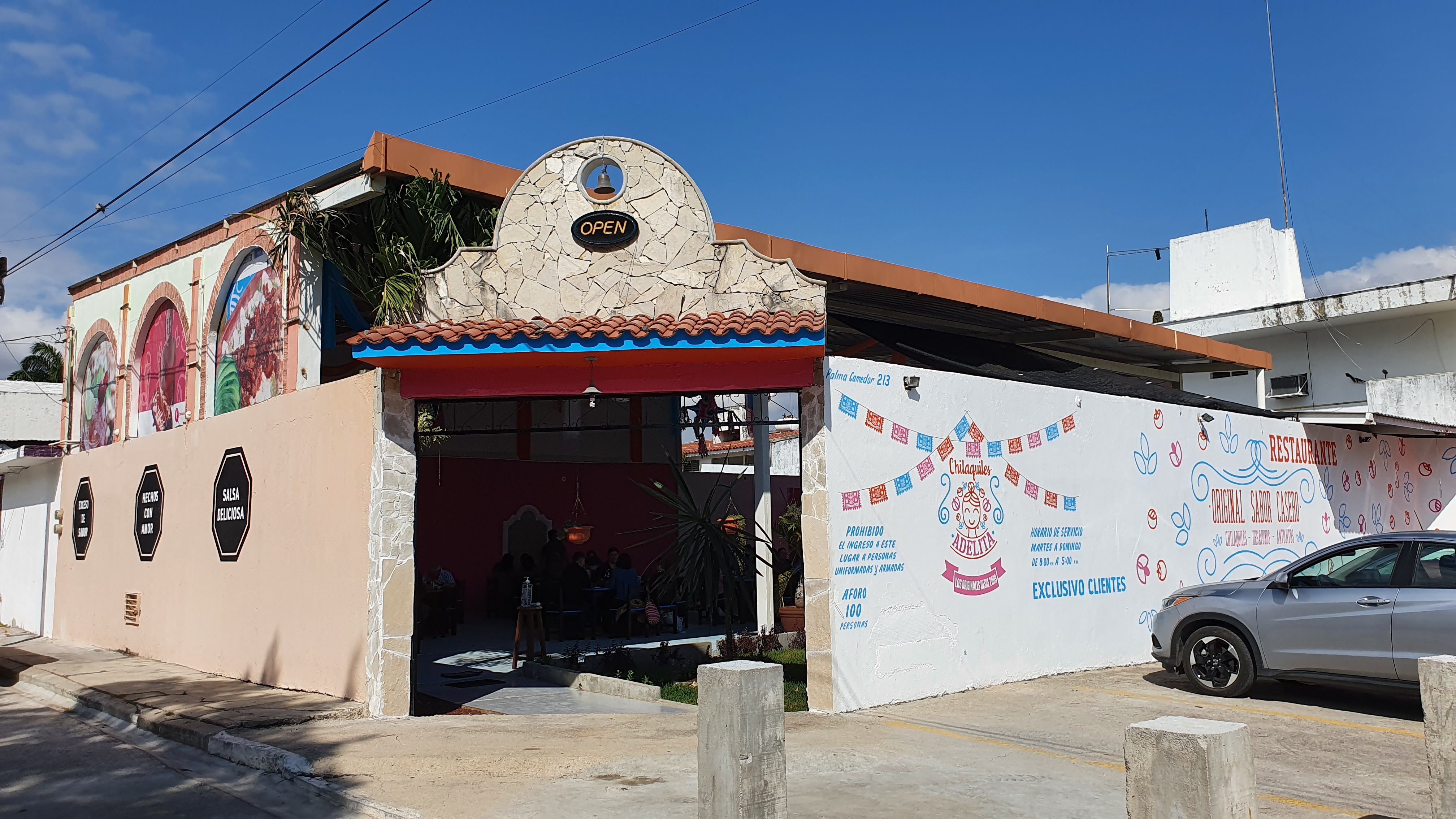 Restaurante Chilaquiles Adelita Palmas image 1