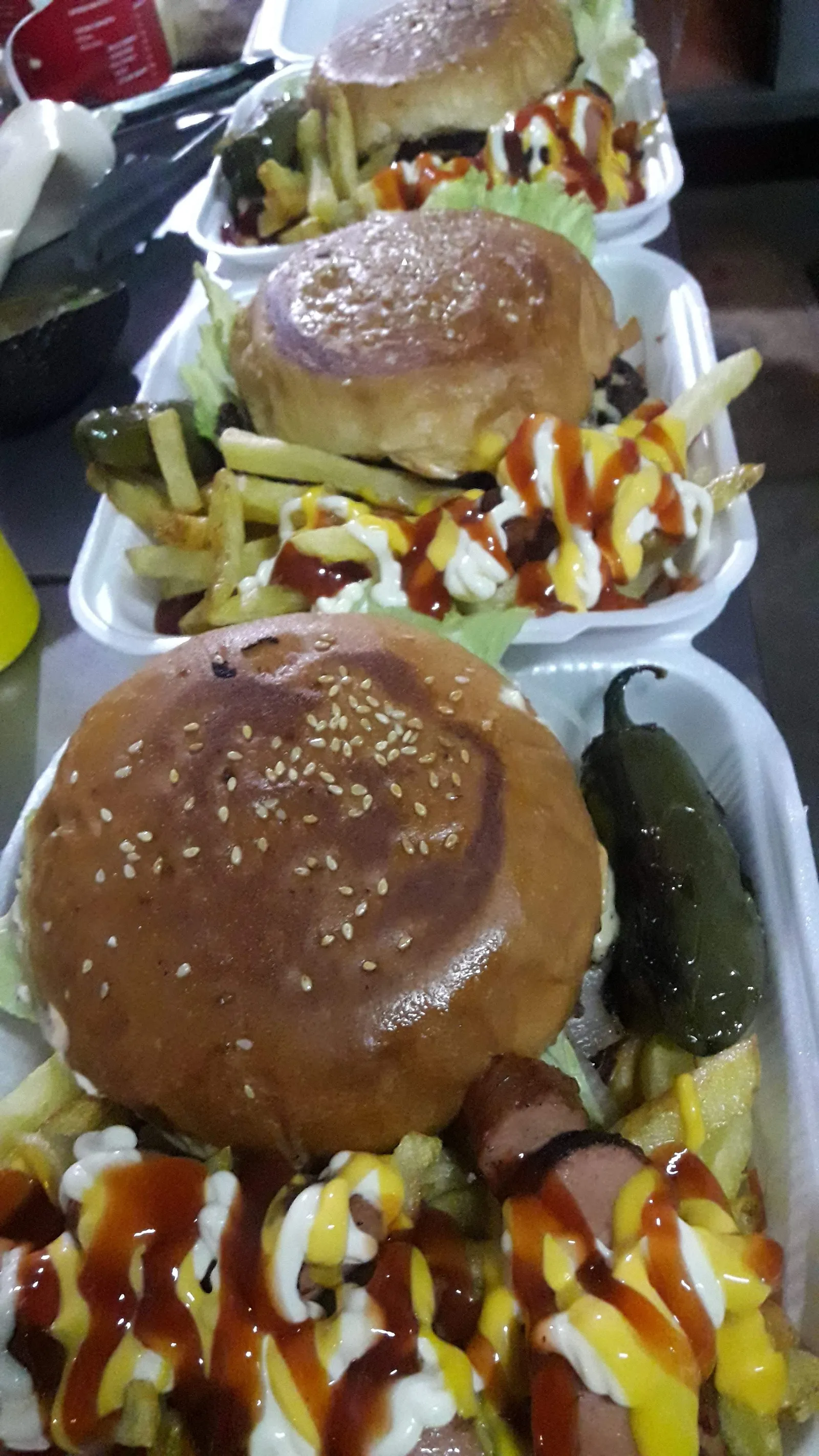 RED BURGER image 5