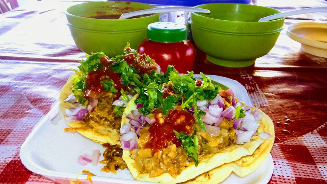 Tacos de Buche los Compadres conocidos por su gran Sabor image 1