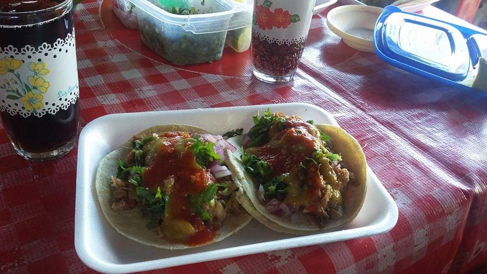Tacos de Buche los Compadres conocidos por su gran Sabor image 2