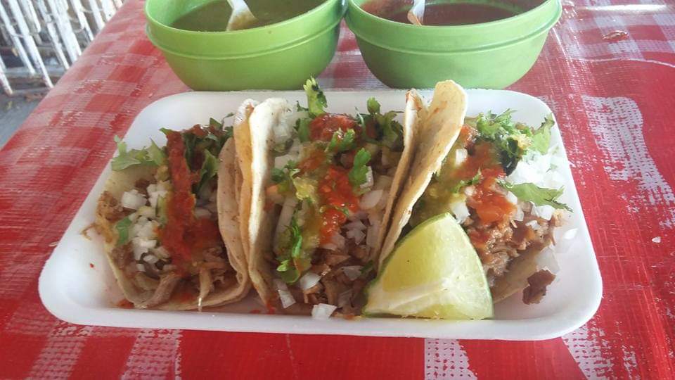 Tacos de Buche los Compadres conocidos por su gran Sabor image 7
