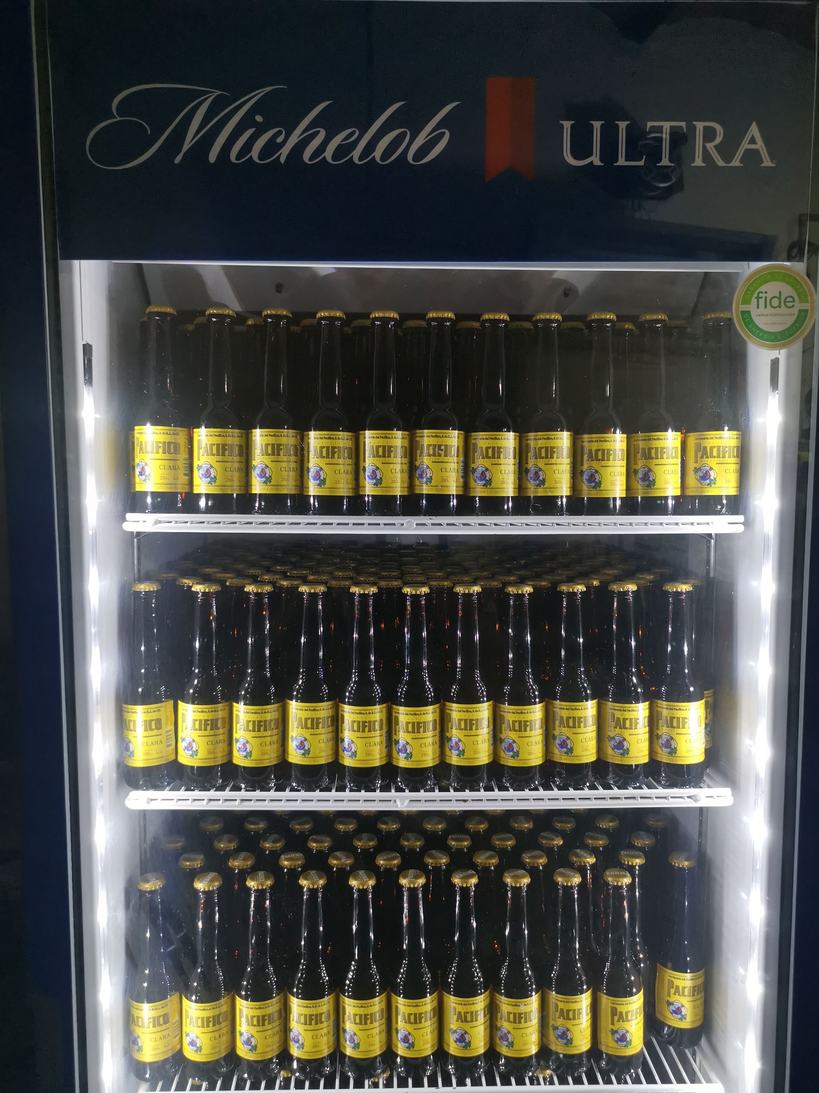 Depósito Bernal image 1