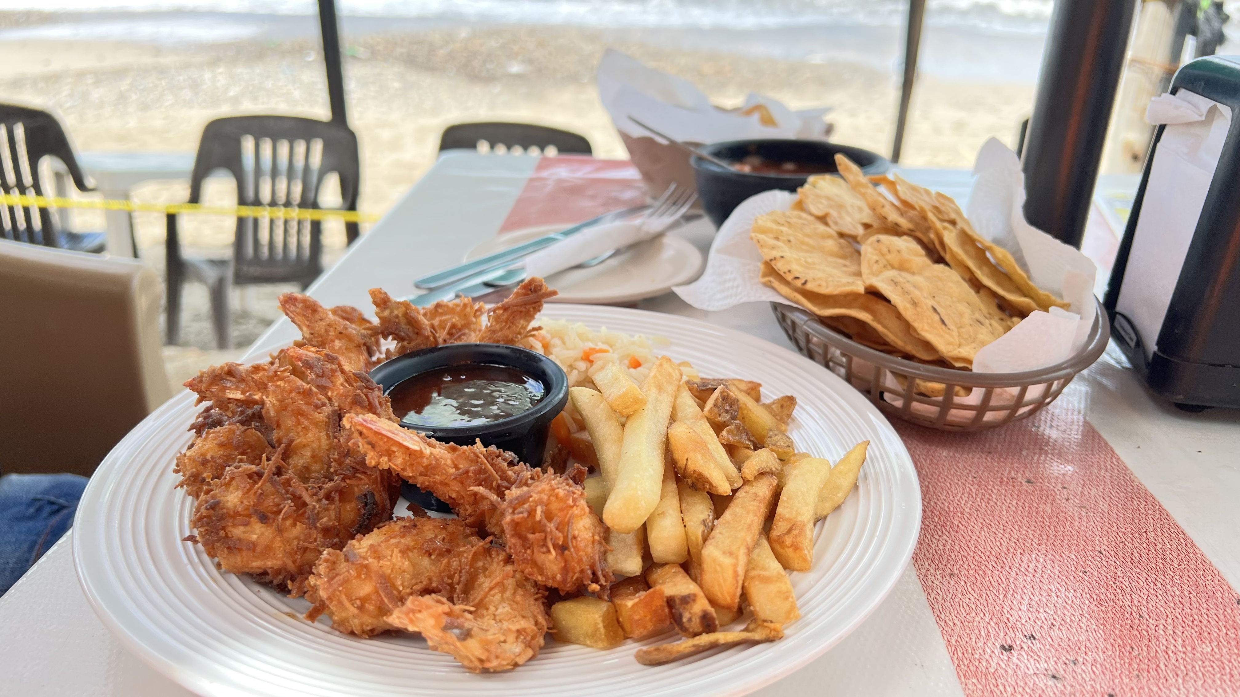 Burros Bar & Restaurant image 5